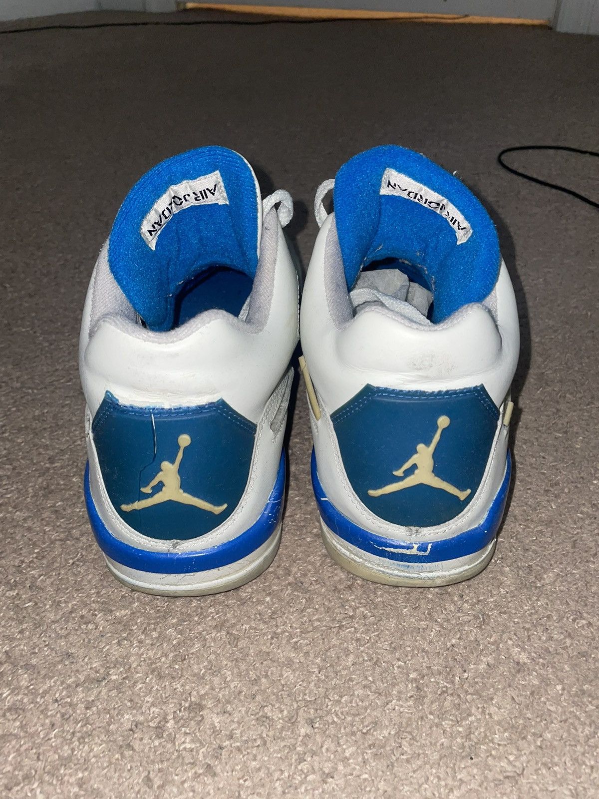 Jordan Brand BROKEN 2006 jordan 4 military blue Size US 9 / EU 42 - 2 Thumbnail