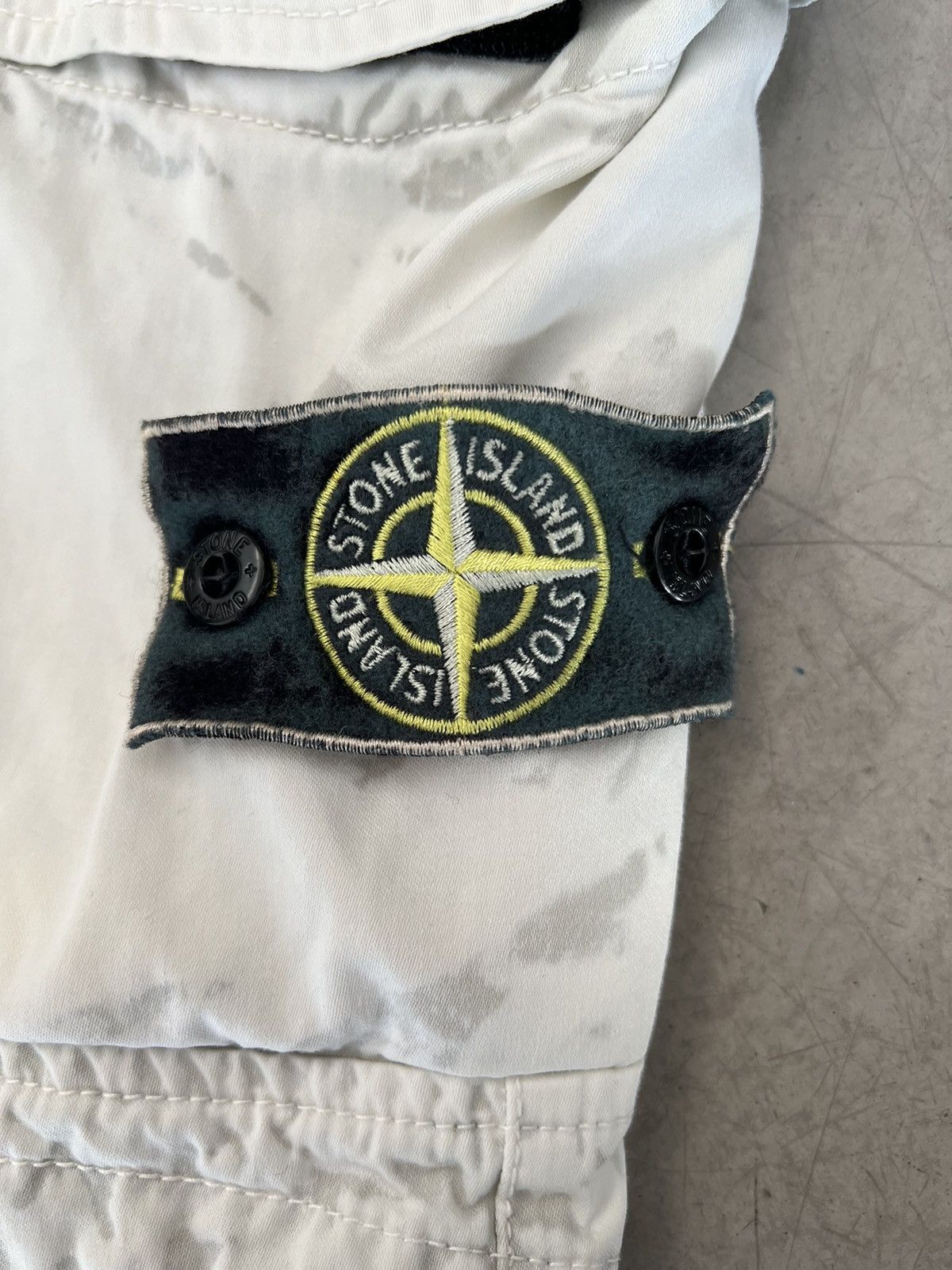 Stone Island [Rare] Stone Island ‘Hand Corrosion’ Cargo Shorts Size US 29 - 2 Thumbnail