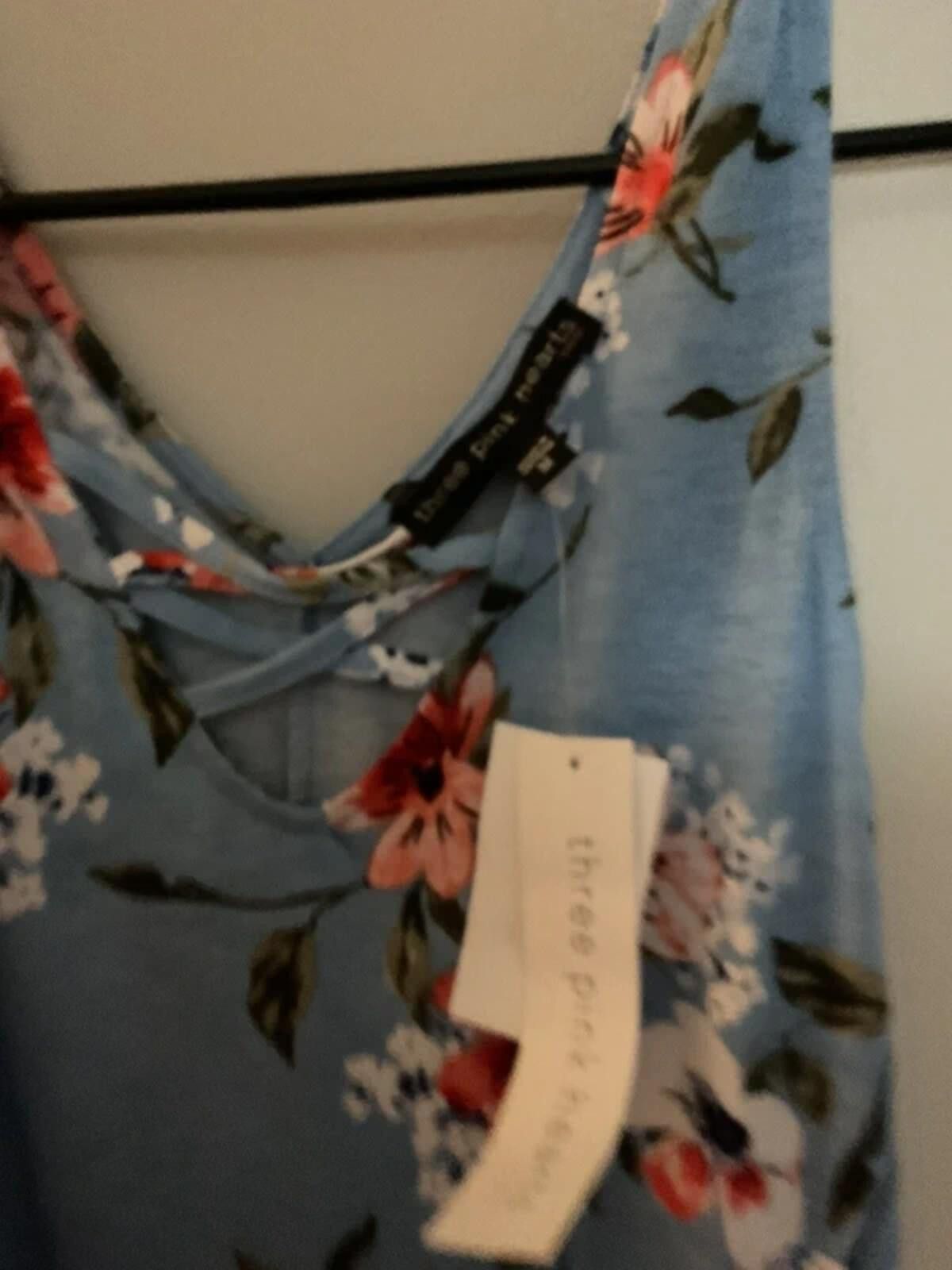 Other New with Tags - Three Pink Hearts blue floral Midi dress Size M / US 6-8 / IT 42-44 - 4 Thumbnail
