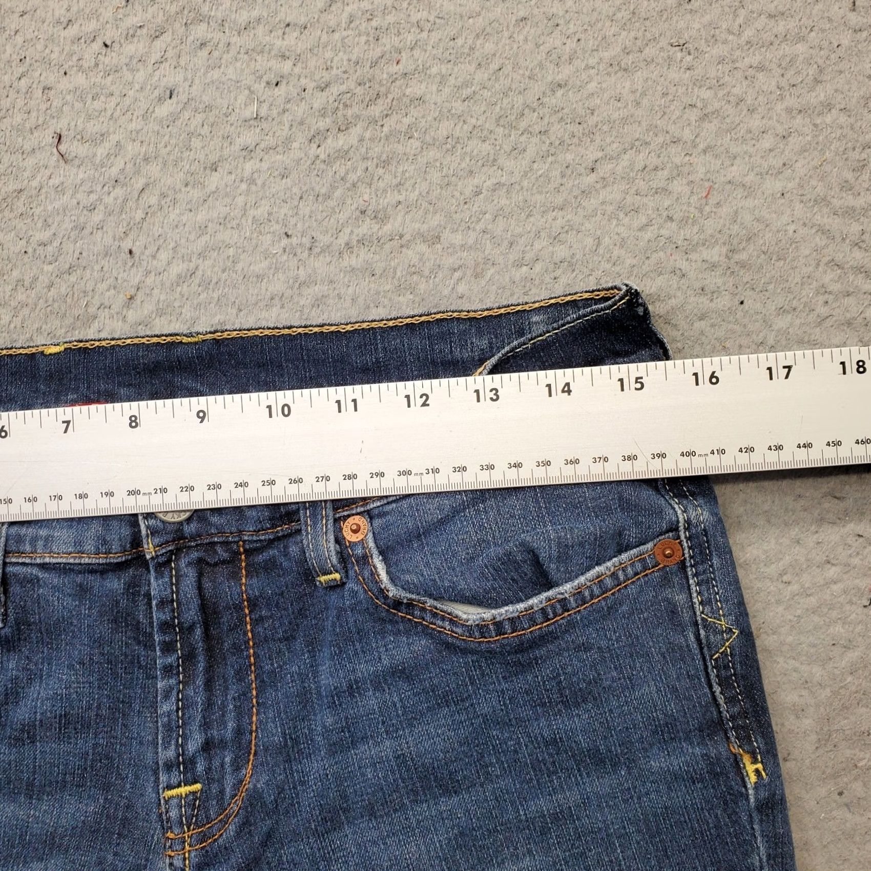Lucky Brand Lucky Brand Sweet N Low Flare Jeans Womens Size 6 Denim Blue Medium Wash Stretch Size 28" / US 6 / IT 42 - 3 Thumbnail