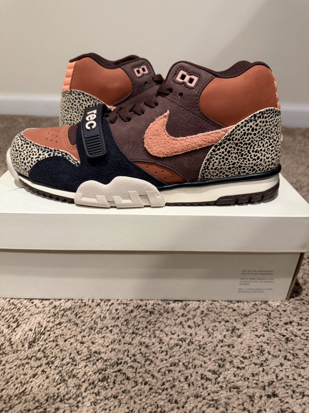 Nike SB Nike SB Air Trainer 1 Arts Rec Size US 10.5 / EU 43-44 - 2 Thumbnail