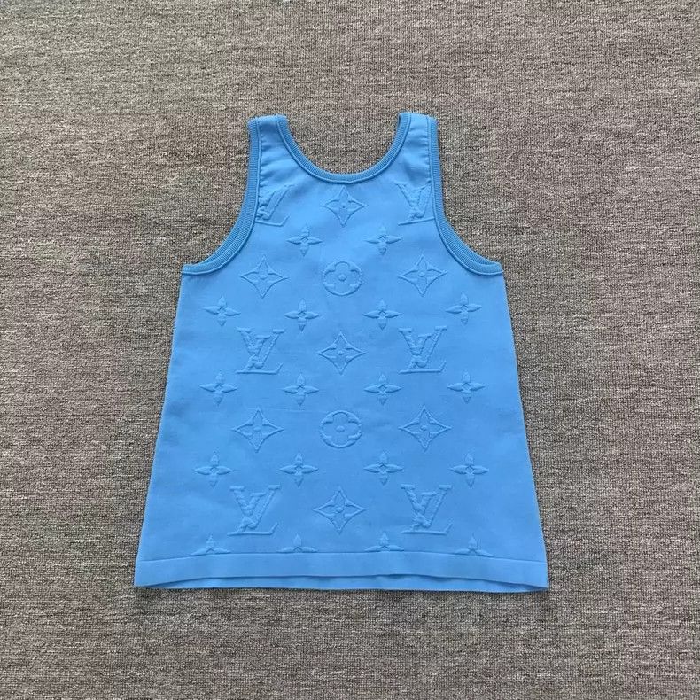 Louis Vuitton Louis Vuitton Full print vest with dark print of blue pres Size US S / EU 44-46 / 1 - 2 Thumbnail