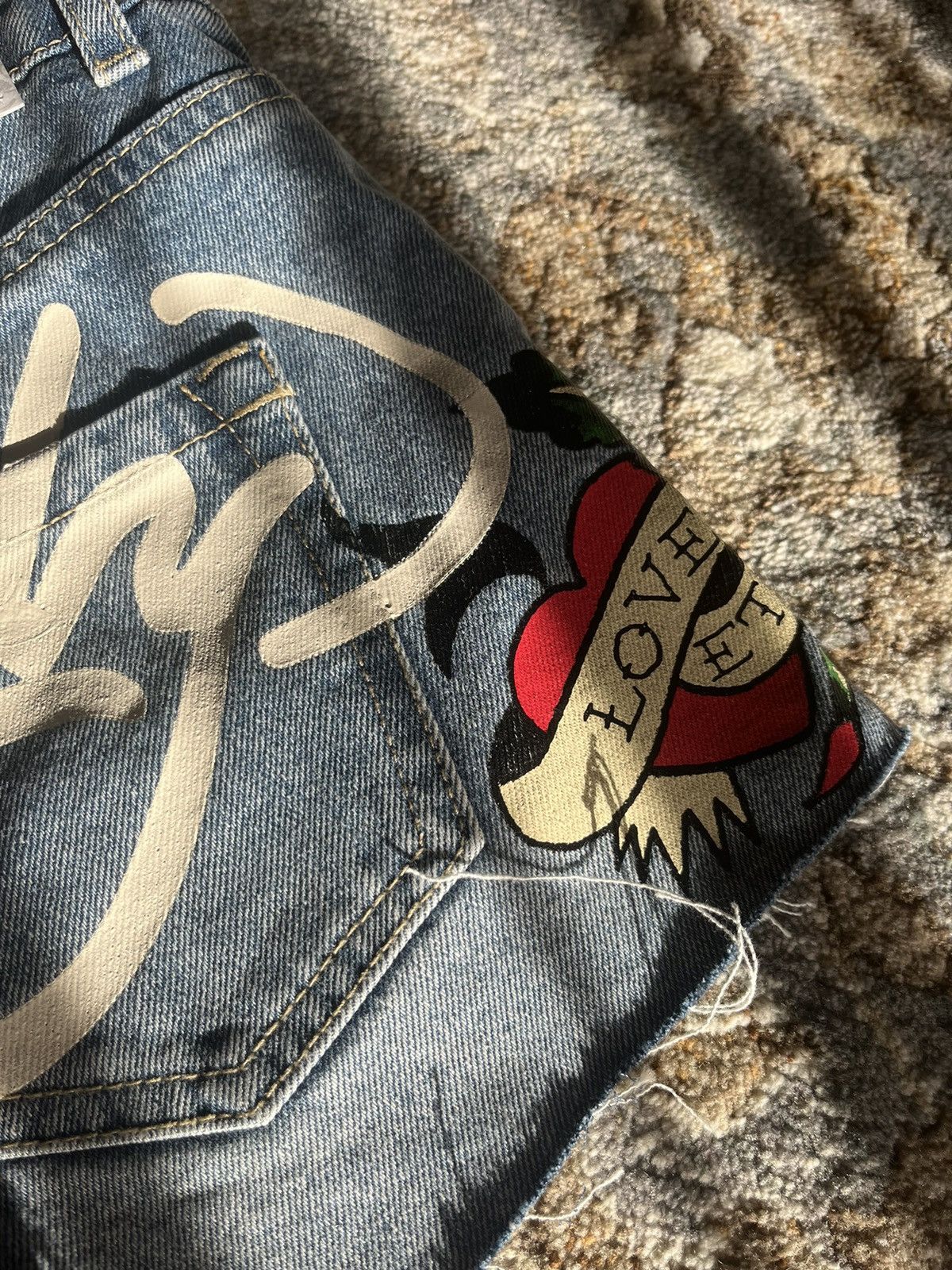 Ed Hardy ETERNAL LOVE MINI SHORTS Size 24" / US 00 / IT 34 - 4 Thumbnail