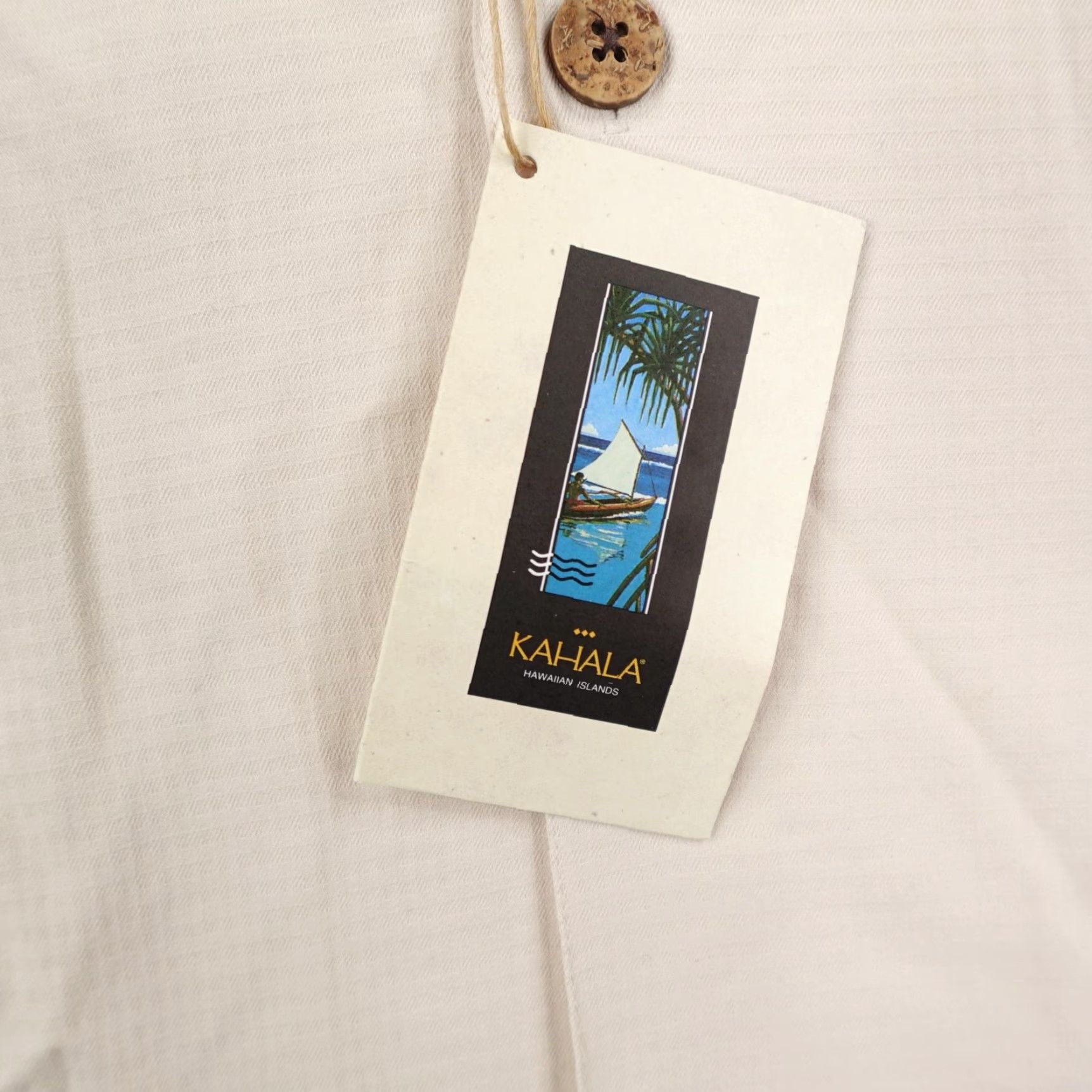 Vintage Kahala Shirt XL Cream Hawaiian Silk Santa Claus Hula Girls Christmas Aloha NEW Size US XL / EU 56 / 4 - 4 Thumbnail