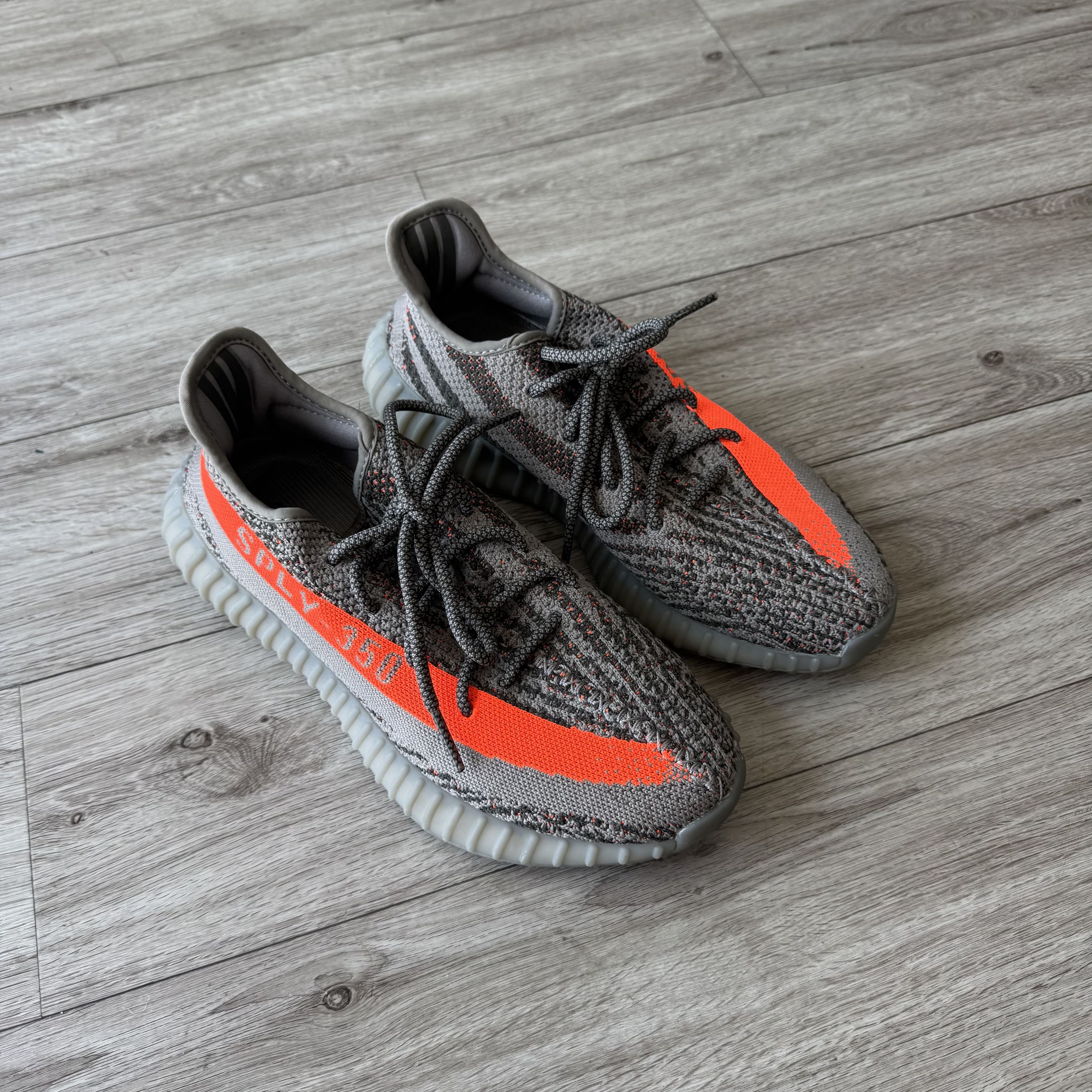 Yeezy Yeezy Boost 350 Size US 8.5 / EU 41-42 - 2 Thumbnail