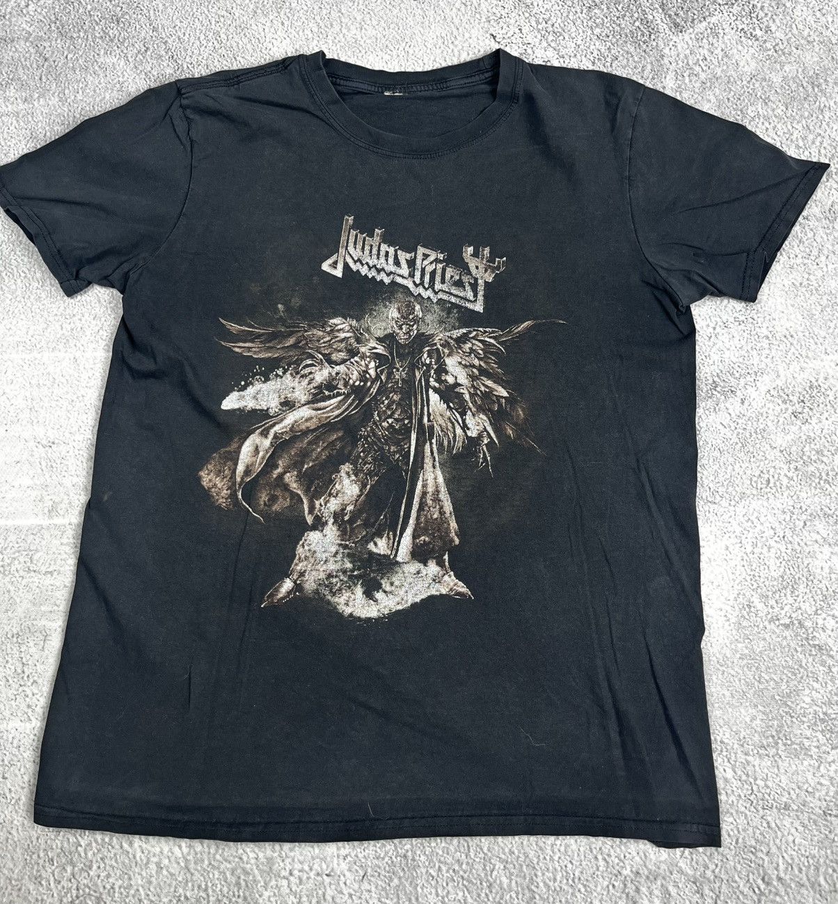 Band Tees OFFICIAL JUDAS PRIEST 2015 WORLD TOUR T-SHIRT - BLACK, SIZE Size US M / EU 48-50 / 2 - 1 Thumbnail