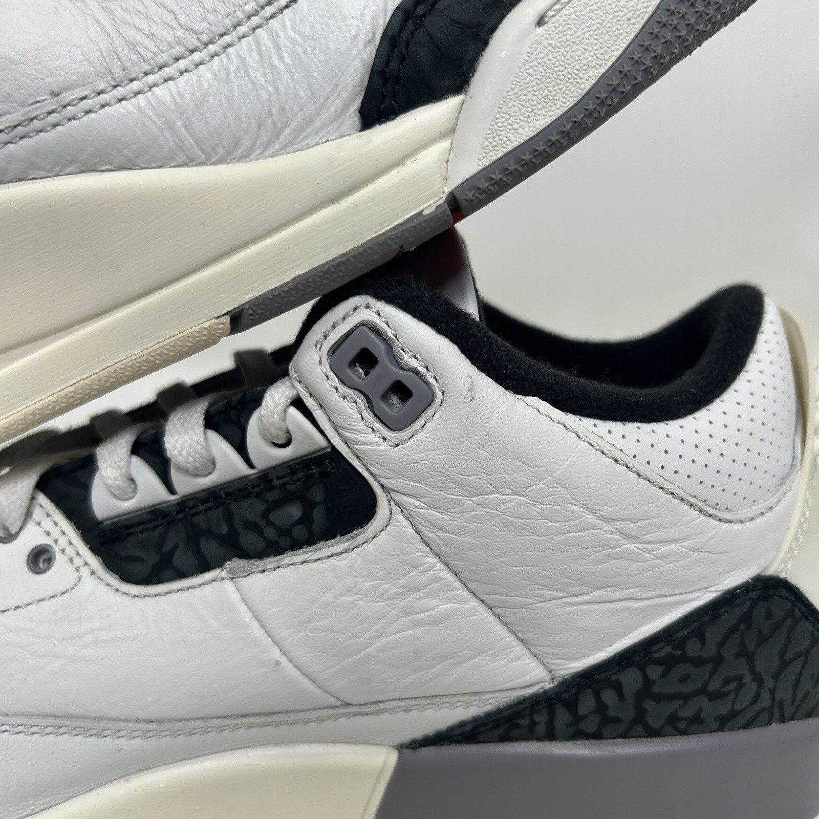 Nike Nike Air Jordan 3 Retro “Cement Grey Summit White Fire Red” Size US 9.5 / EU 42-43 - 8 Thumbnail