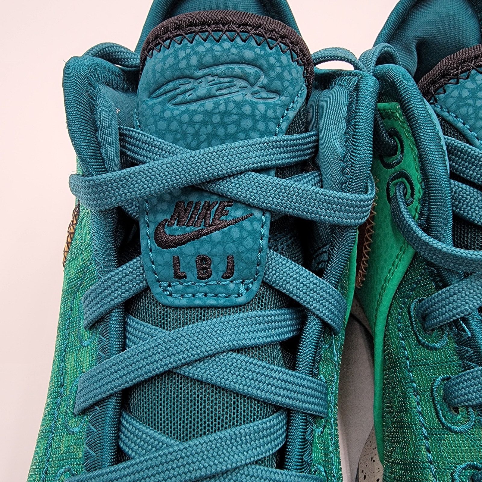 Nike Nike Zoom LeBron NXXT Gen 'Geode Teal' Sz 4M DR8784-301 Size US 5.5 / IT 35.5 - 5 Thumbnail