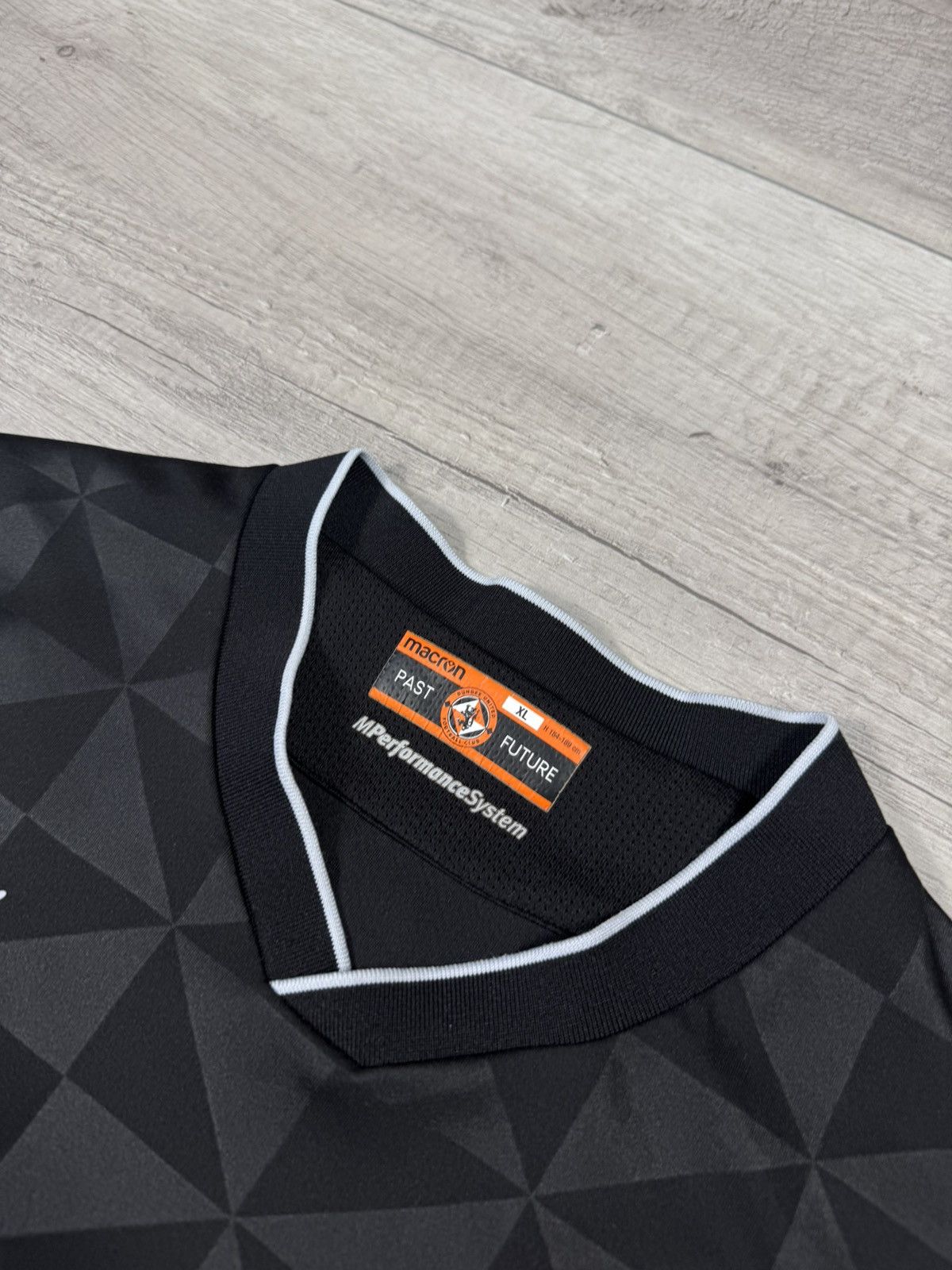 Macron Dundee United 2022 2023 Macron Away Kit Scottish Premiership Size US XL / EU 56 / 4 - 3 Thumbnail