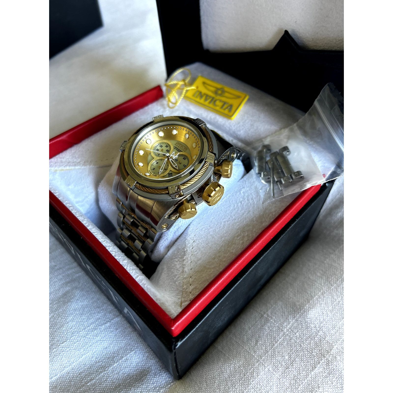 Invicta Invicta Reserve Bolt Zeus Jason Taylor silver/gold watch Size ONE SIZE - 10 Thumbnail