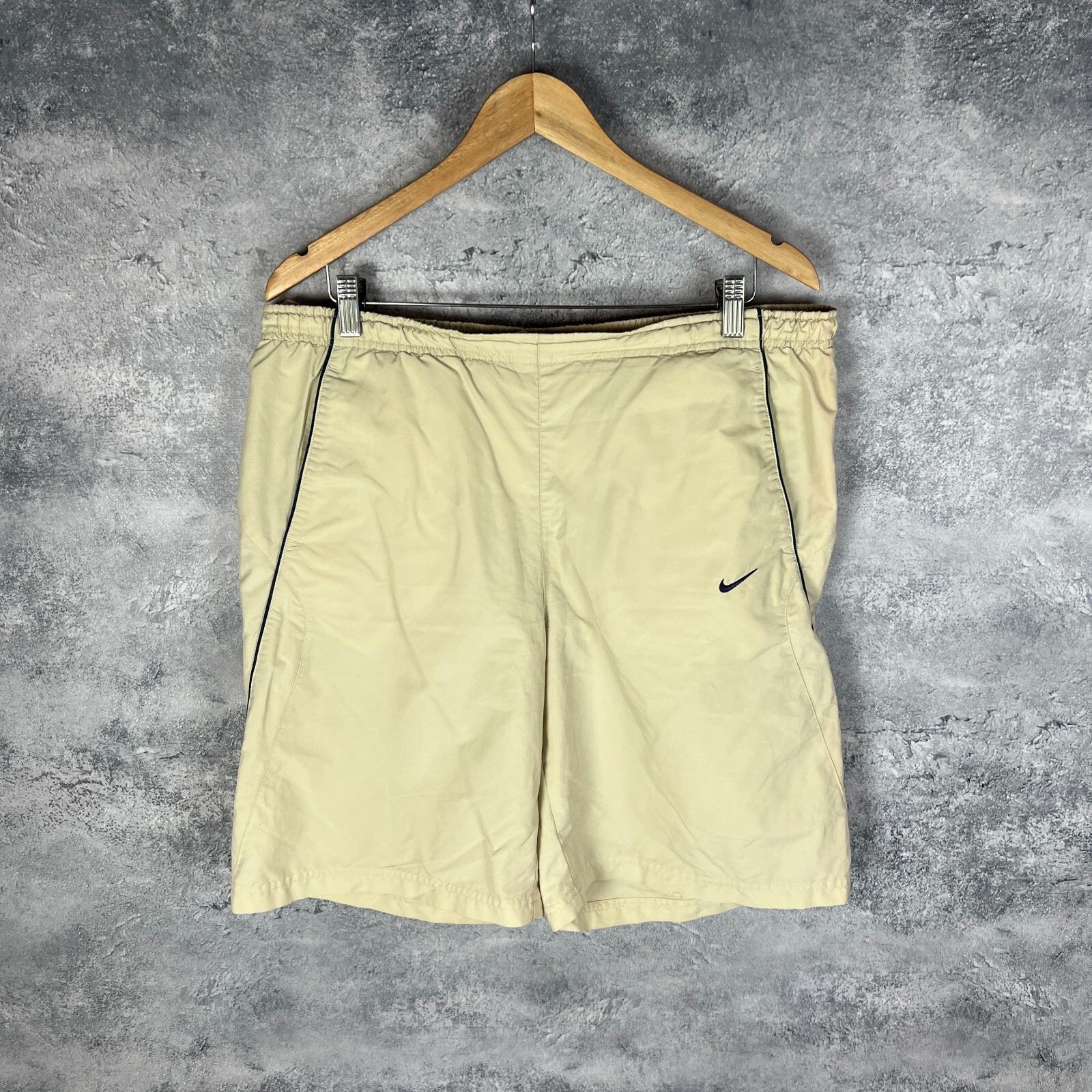 Nike Nike Vintage Shorts Men's Size L Beige ` Size US 34 / EU 50 - 1 Thumbnail