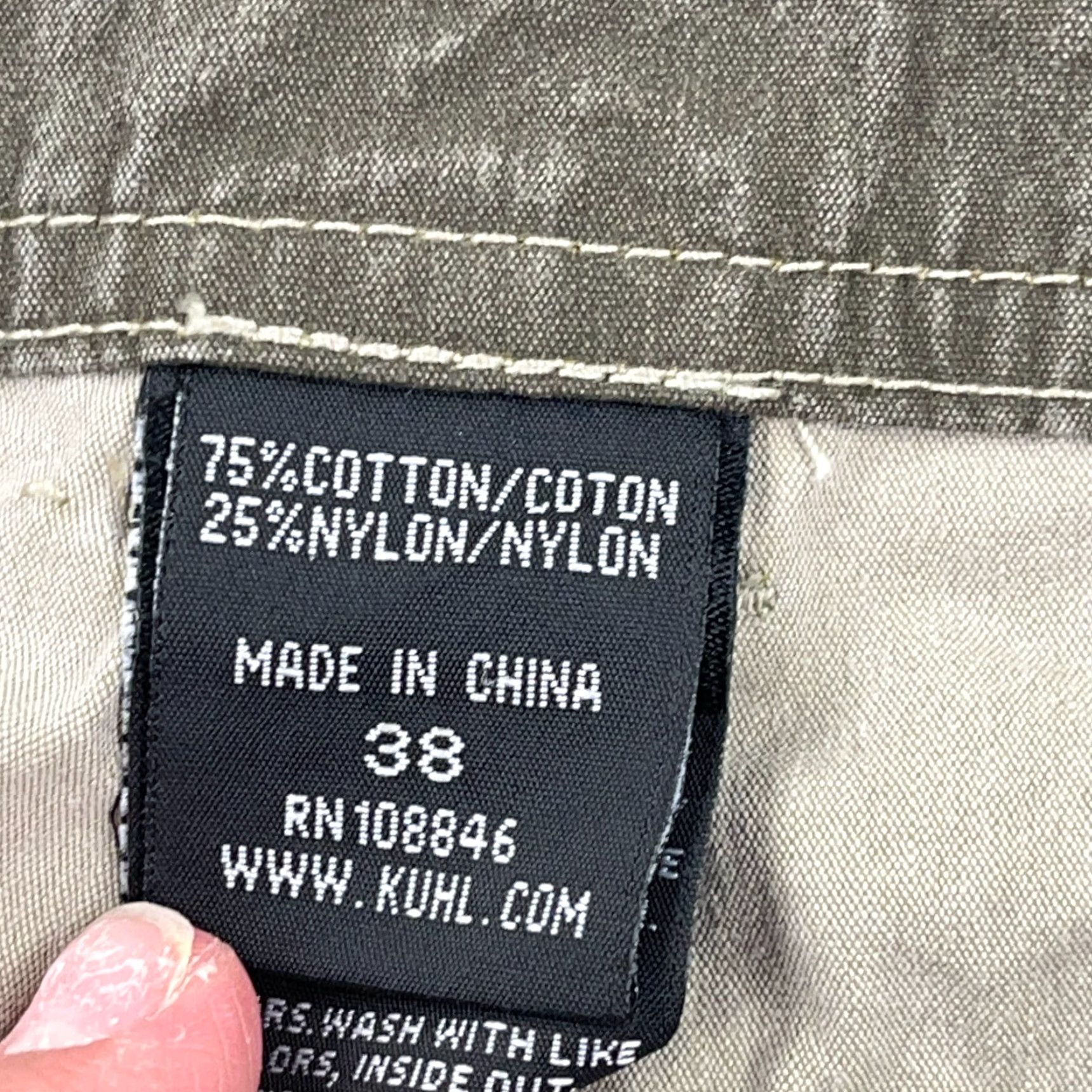 Vintage Kuhl Cargo Shorts Men 38 Green Utility Hiking Cotton Nylon Athletic Size US 38 / EU 54 - 4 Thumbnail