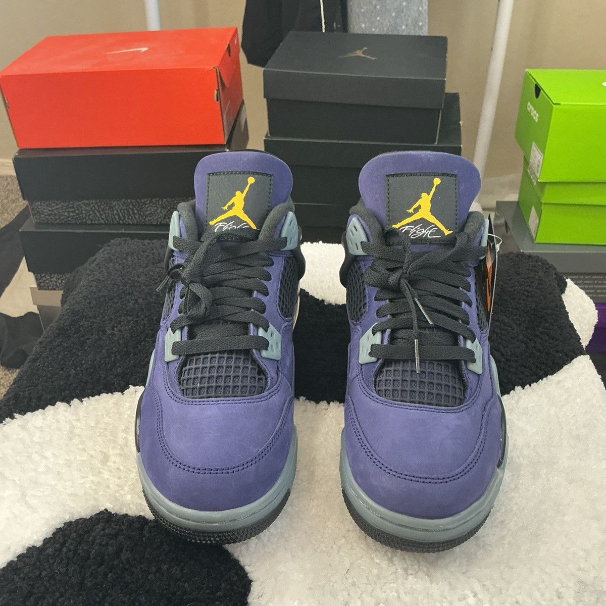 Jordan Brand Jordan 4 Lakers Size 6M / 7.5W Size US 6 / EU 39 - 5 Thumbnail