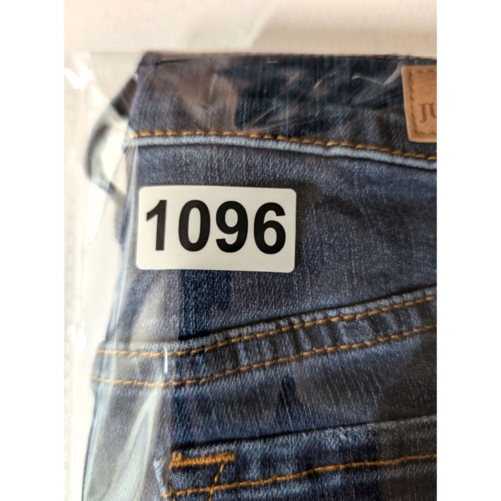 Vintage Judy Blue Jeans Women 7/28 Pull On Flare High Rise Stretch Denim 5-Pocket City Hippie Blue Size 28 Womens Size 28" / US 6 / IT 42 - 8 Thumbnail
