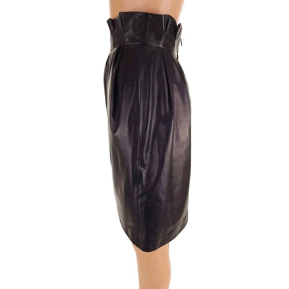 Versace Versace Wrap-effect Pleated Leather Mini Skirt Black IT 42 6 Size 28" / US 6 / IT 42 - 6 Thumbnail