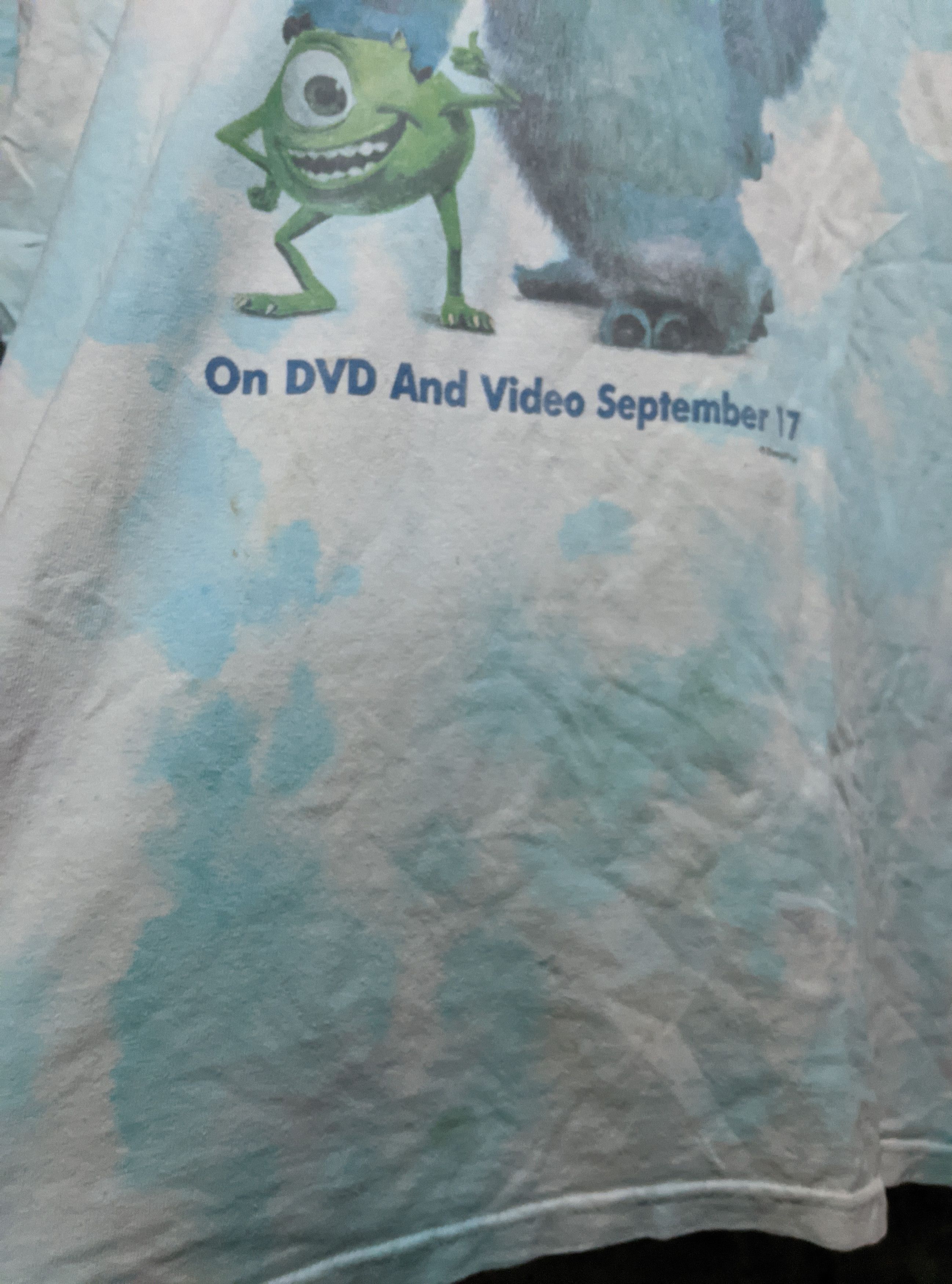 Vintage Vintage 2001 monsters inc Disney Pixar thrashed erd grunge Size US XL / EU 56 / 4 - 6 Thumbnail