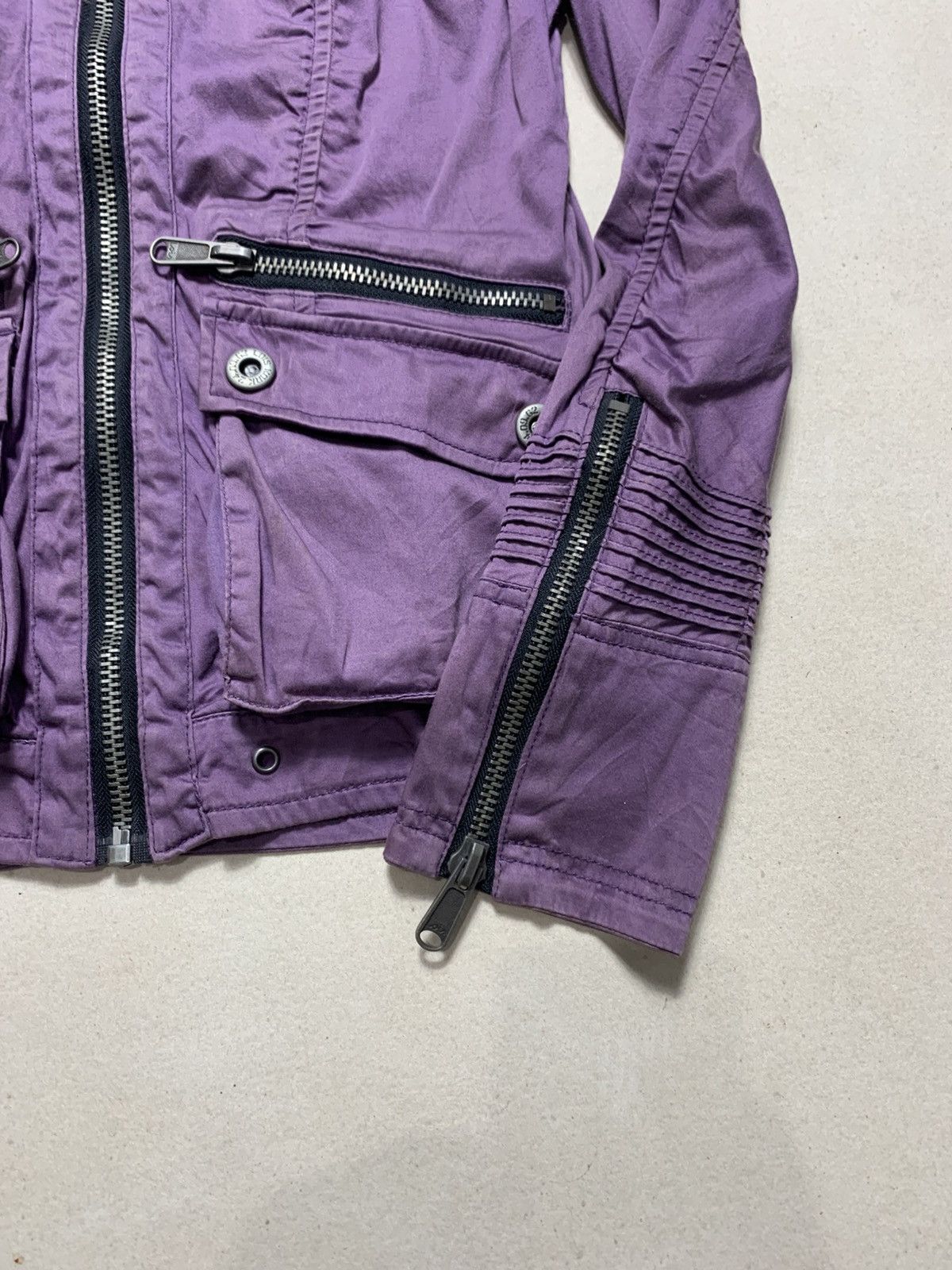 Vintage Vintage Lois Spanish Archive Bono Multi Pocket Zipper Size US XS / EU 42 / 0 - 7 Thumbnail