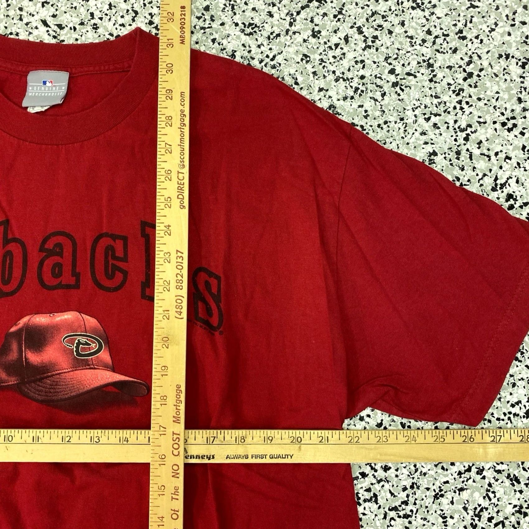Vintage VINTAGE Arizona Diamondbacks MLB Pro Baseball T-Shirt Red XL Men Crew Neck Short Sleeve Graphic Print 90s Retro Sports Mens Size US XL / EU 56 / 4 - 2 Thumbnail