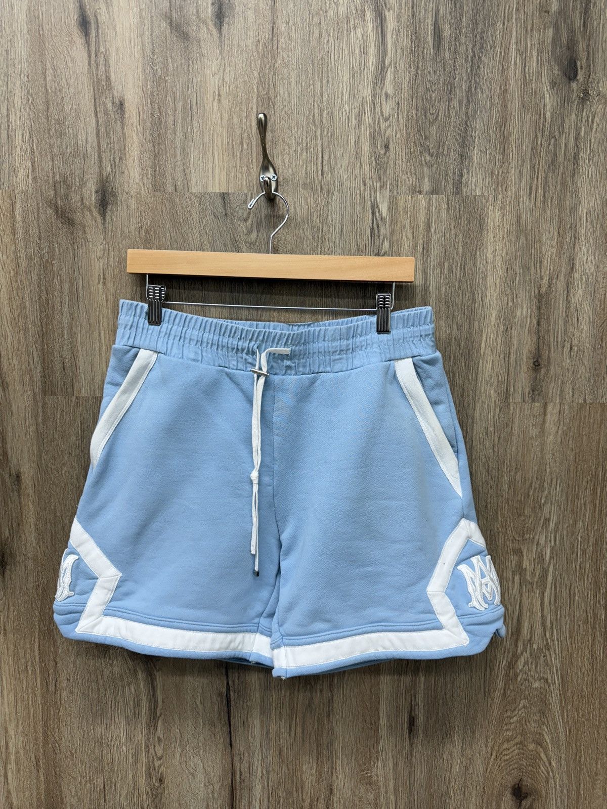 Amiri Amiri M Logo Shorts Size US 31 - 1 Thumbnail