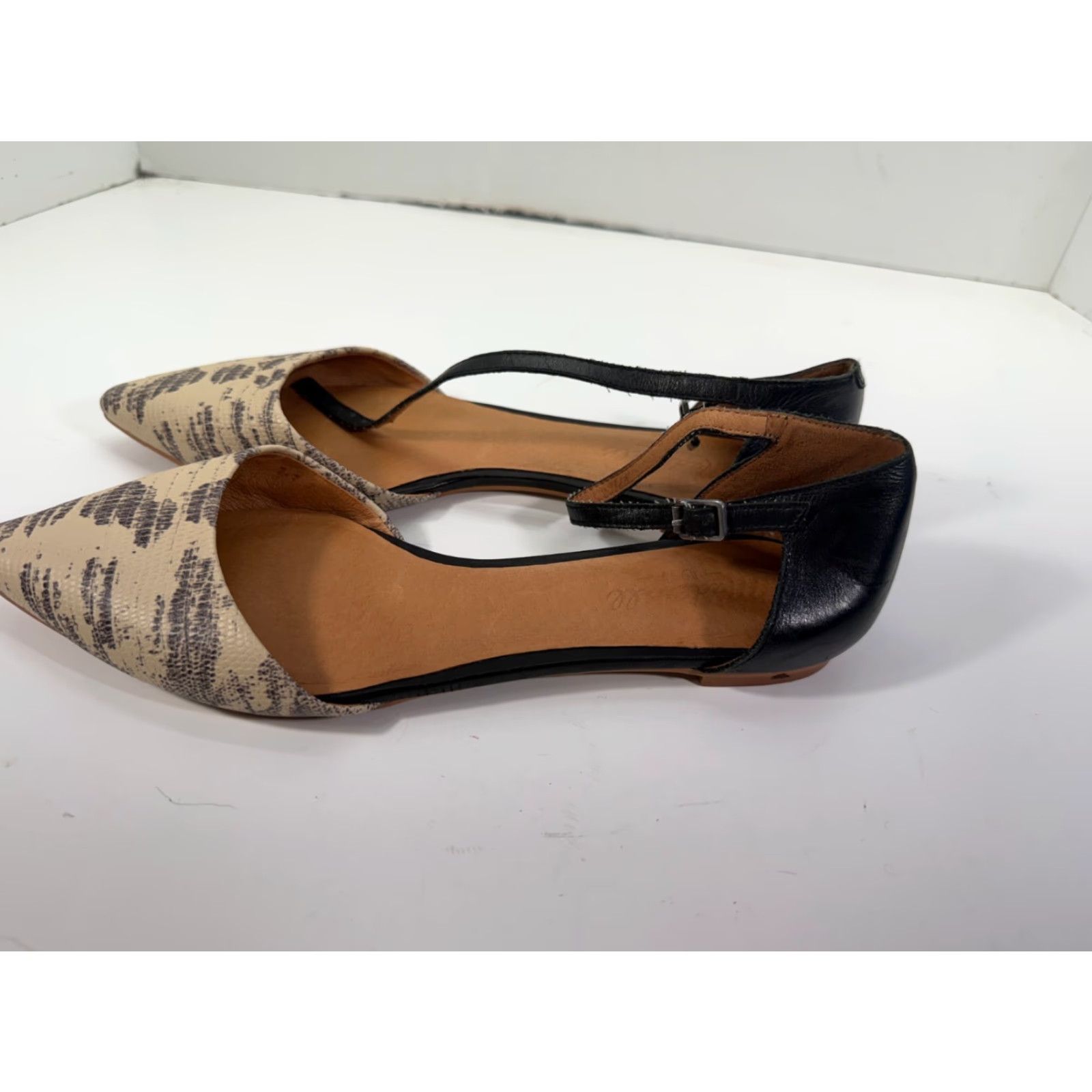 Madewell Madewell Beatrice Flats Womens 8.5 Beige Black Lizard Print Ankle Strap Pointed Toe D'orsay Flat Shoes Women Size US 9 / IT 39 - 5 Thumbnail
