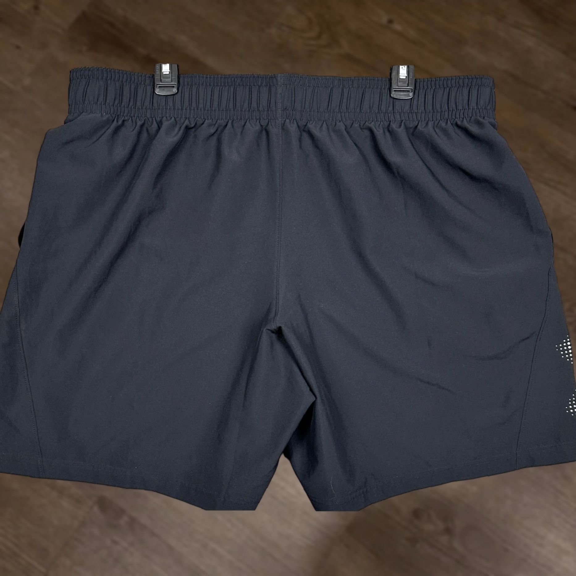 Under Armour Under Armour Shorts Mens 2XL Black Loose Fit Athletic Graphic Logo Drawstring Size US 39 - 1 Thumbnail