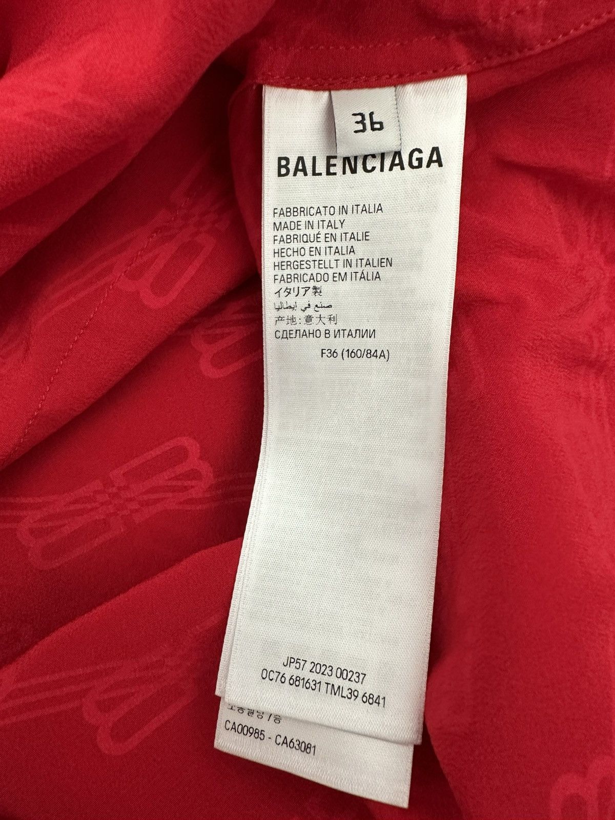 Balenciaga BALENCIAGA BB Monogram Minimal Shirt in Silk Crepe Size XS / US 0-2 / IT 36-38 - 6 Thumbnail