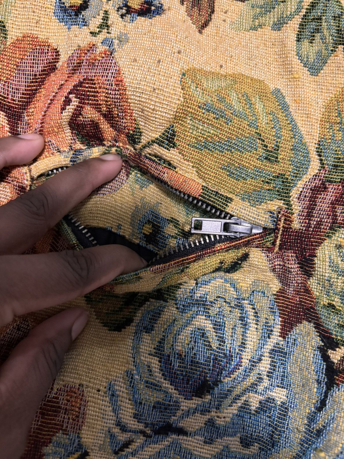 Pacsun Floral Tapestry Bomber Jacket Size US M / EU 48-50 / 2 - 3 Thumbnail