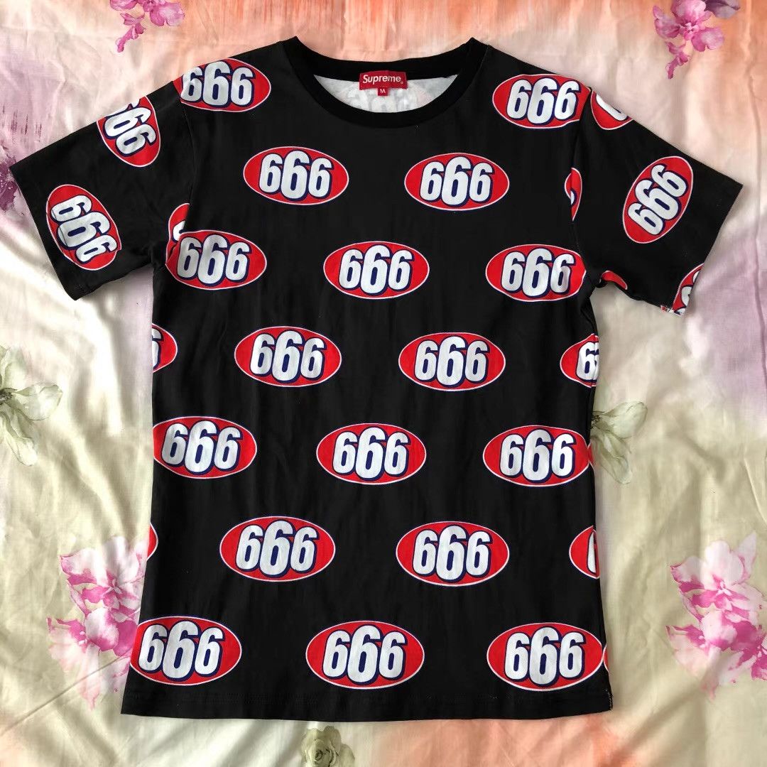Supreme 666 Print Short Sleeve Tee Size M, Top Version