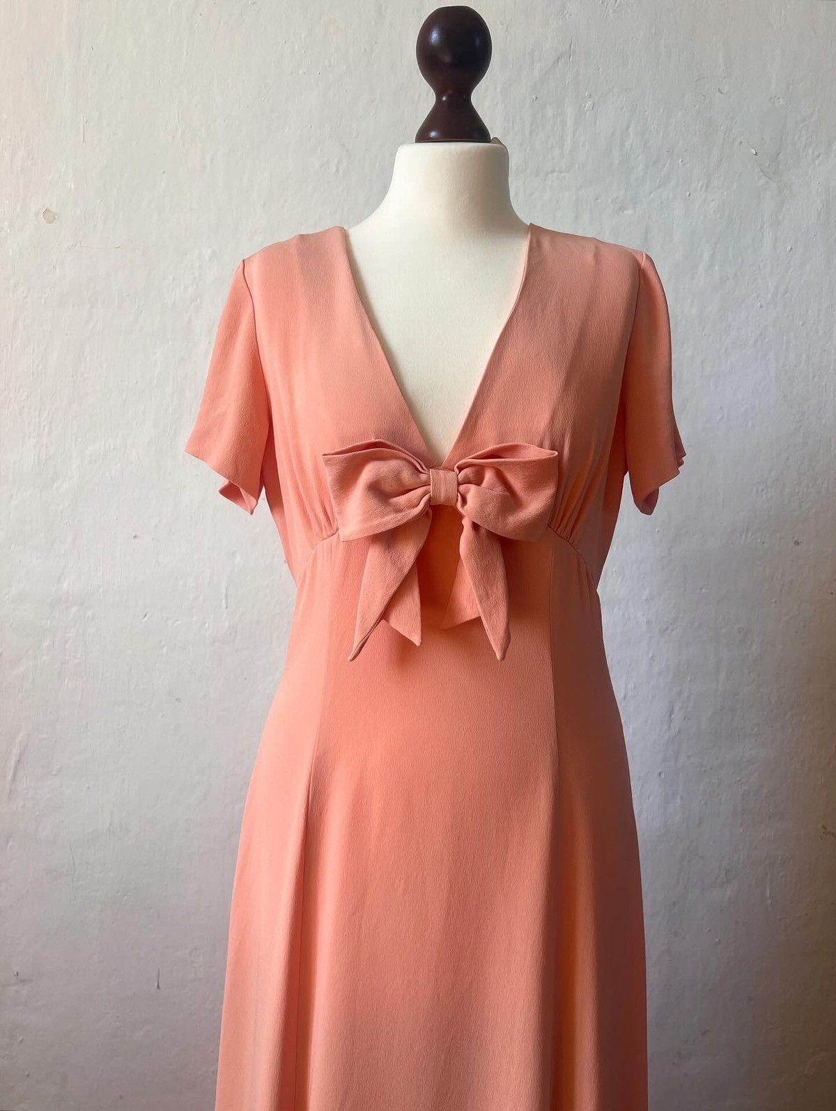 Moschino 1990s Franco Moschino Couture maxi dress gown peach silk Size S / US 4 / IT 40 - 4 Thumbnail