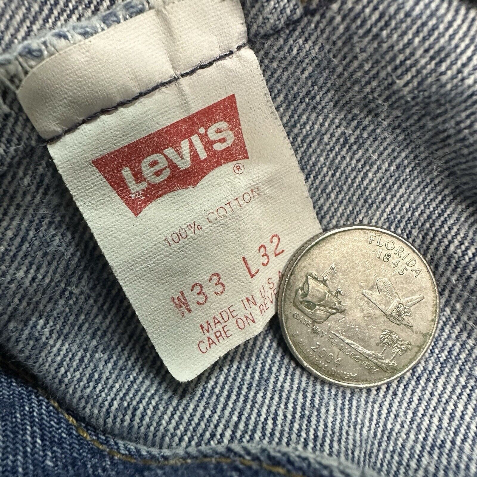 Levi's × Vintage Vintage 90s Levi’s 501 Straight Faded Blue Denim Jeans 33x32 Size US 33 - 8 Thumbnail