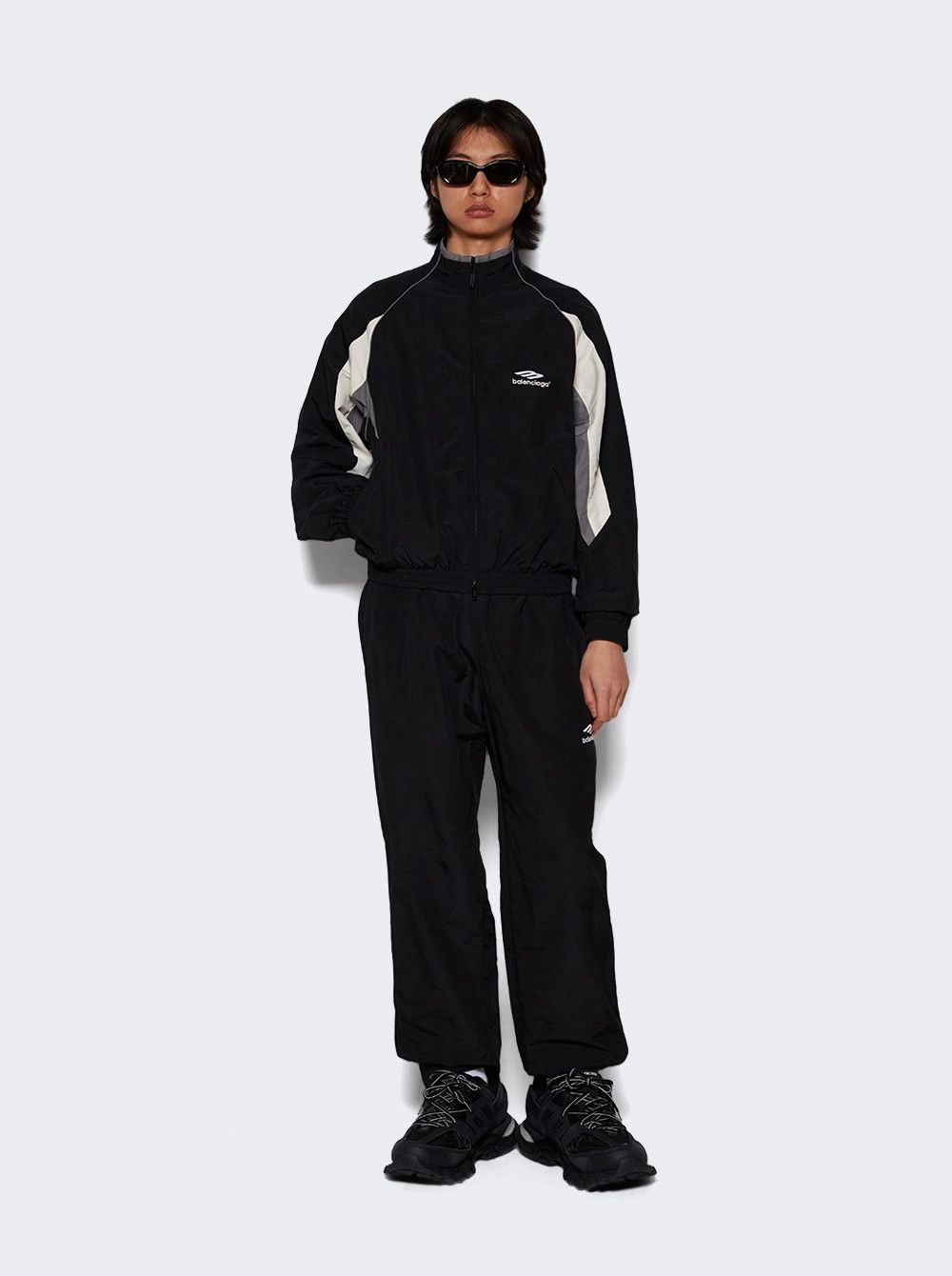 Balenciaga o1in1g0825 3B Sports Icon Regular Tracksuit Pants in Black Size US 28 / EU 44 - 2 Thumbnail