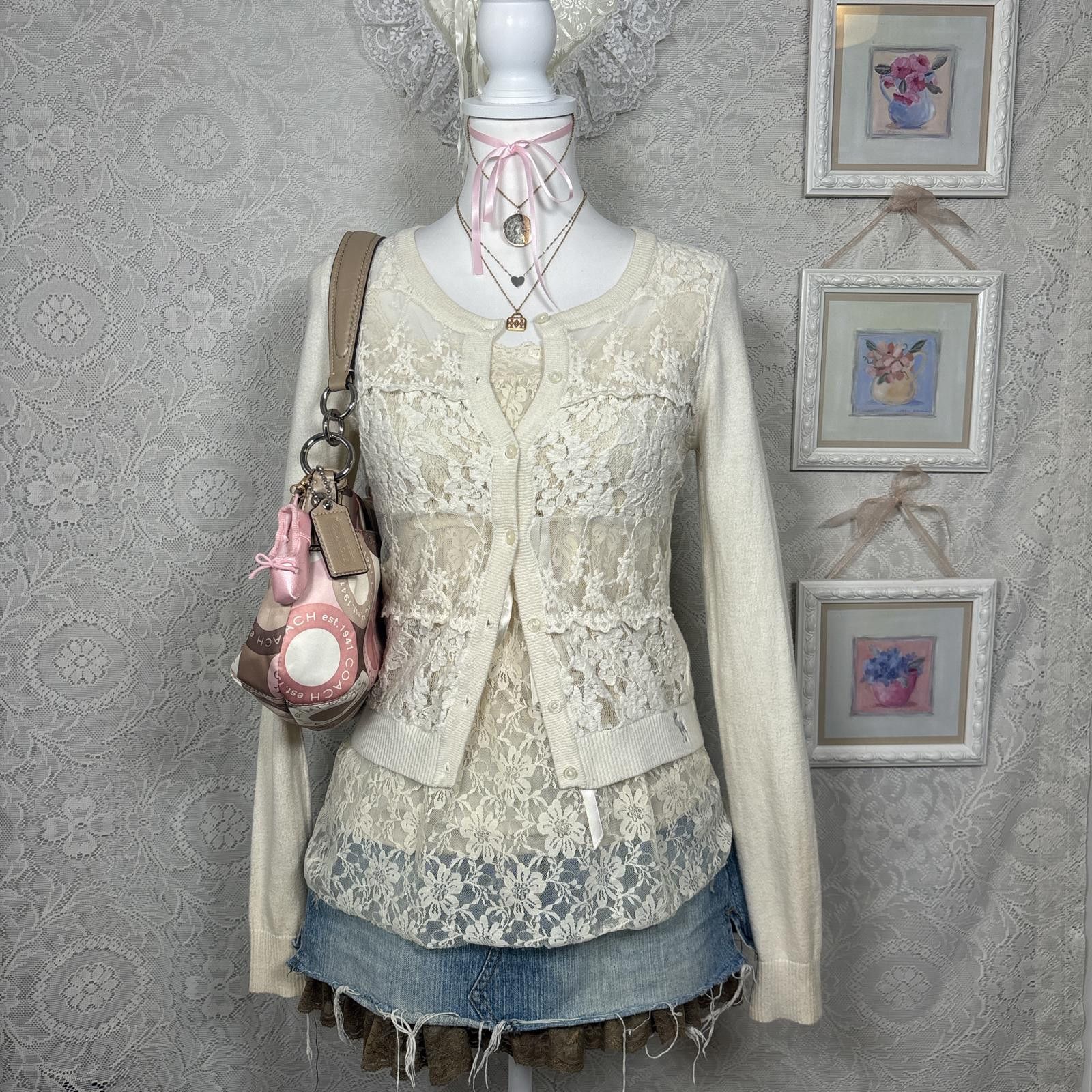 Abercrombie & Fitch vintage Abercrombie & fitch lace fitted cardigan Size M / US 6-8 / IT 42-44 - 1 Thumbnail
