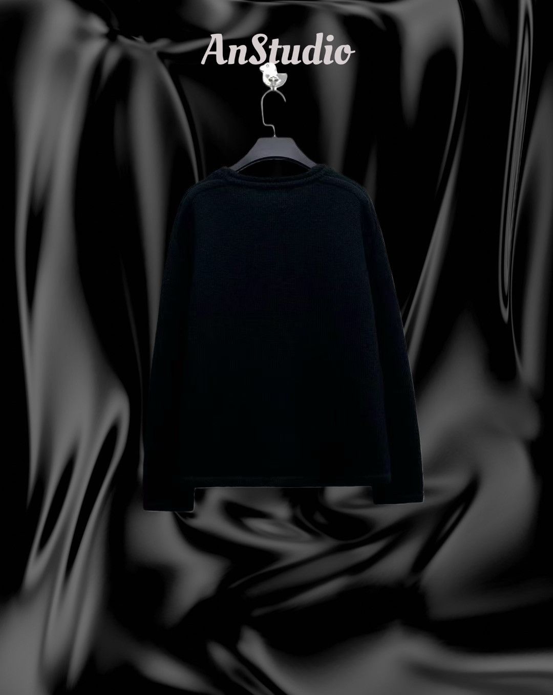 Louis Vuitton Louis Vuitton Black Piano Keys Crewneck Sweater Size US S / EU 44-46 / 1 - 2 Thumbnail