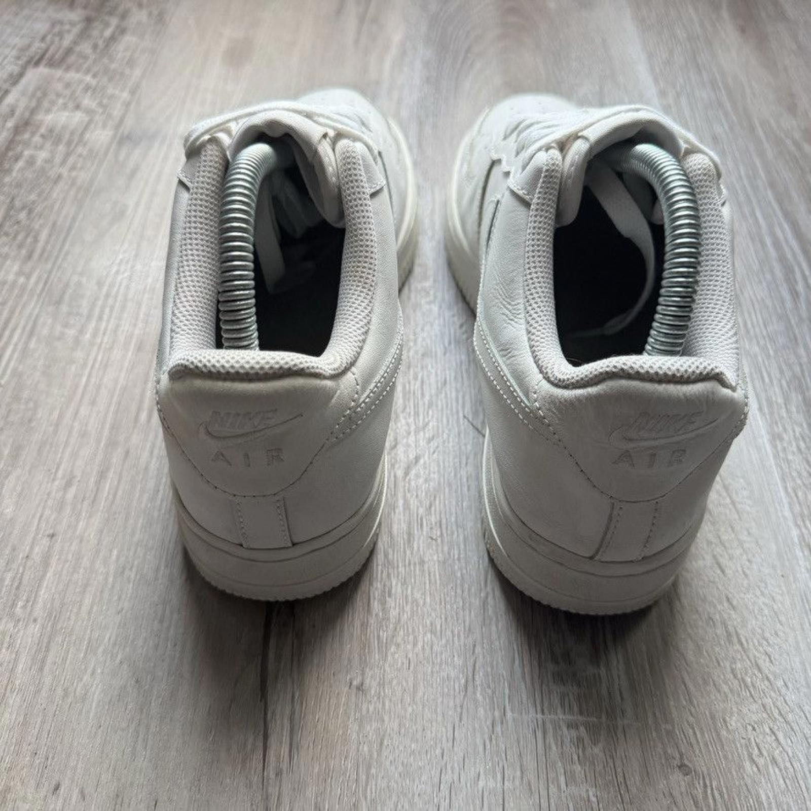 Nike NIKE • Air Force 1 Low '07 (6.5M) Size US 6.5 / EU 39-40 - 11 Thumbnail