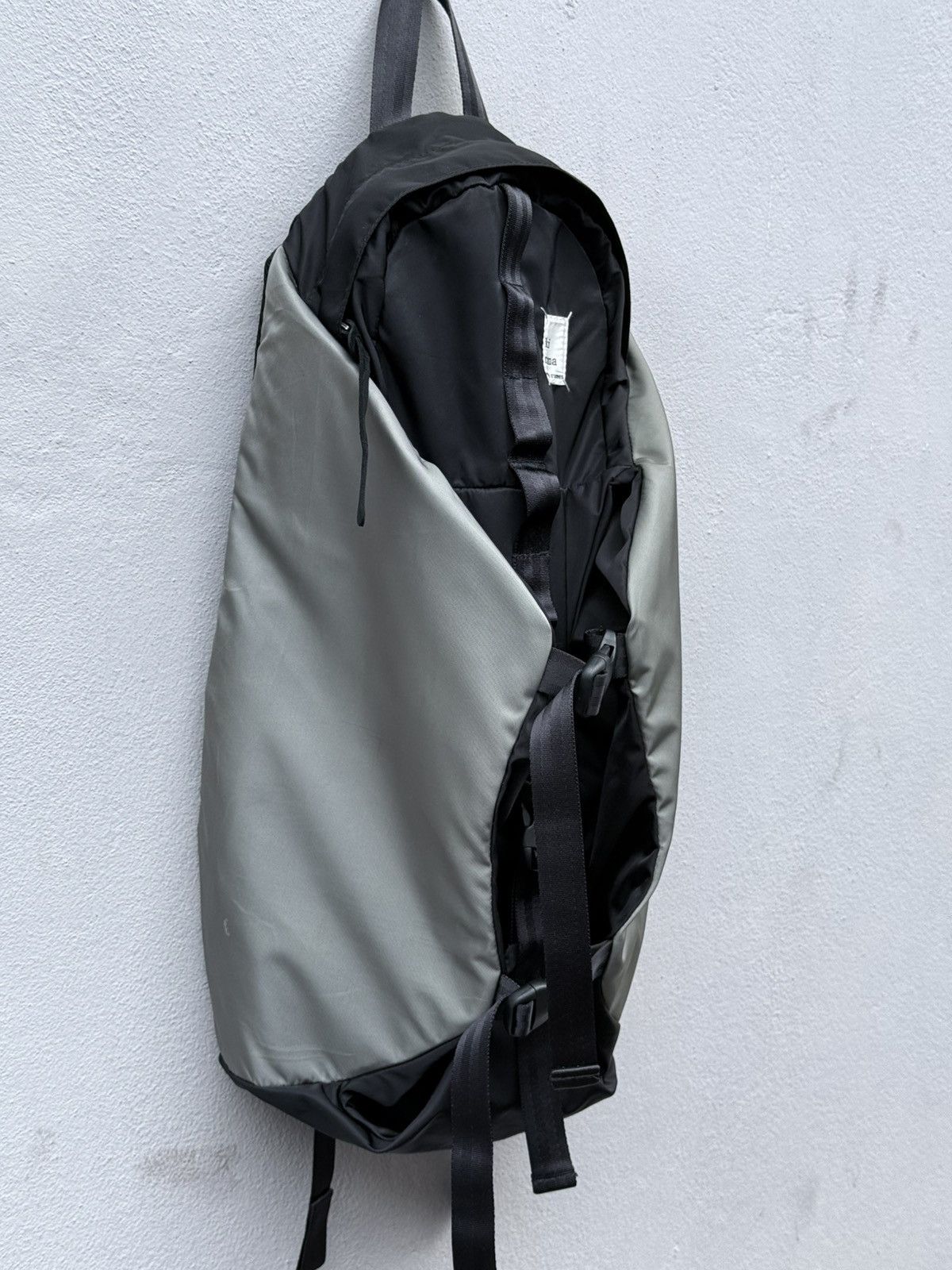 If Six Was Nine 🔥RARE🔥Japanese Designer “kiruna” like OAKLEY Utility Bagpack Size ONE SIZE - 3 Thumbnail
