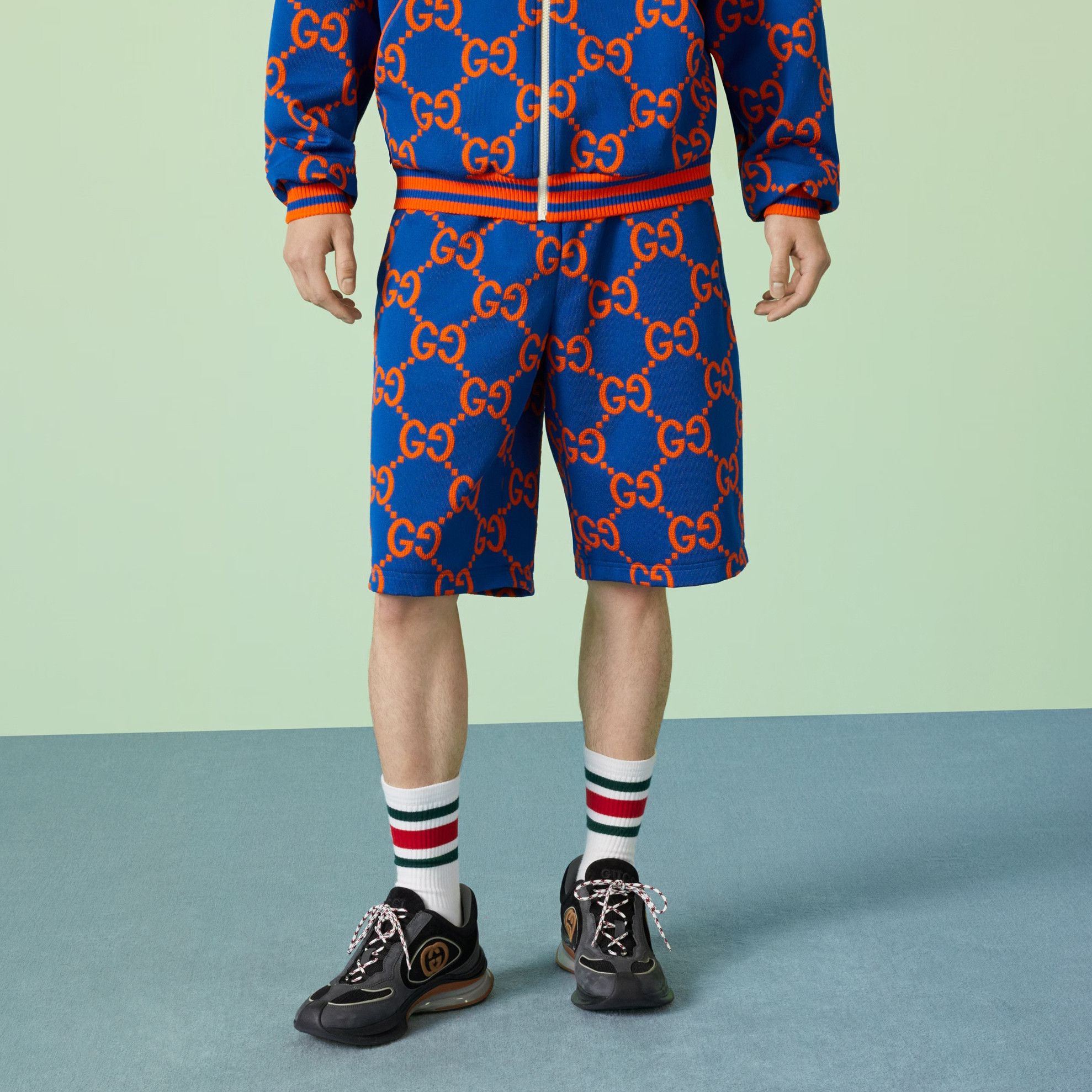 Gucci o1s1wg110225 GG Cotton Jacquard Short in Blue/Orange Size US 32 / EU 48 - 4 Thumbnail