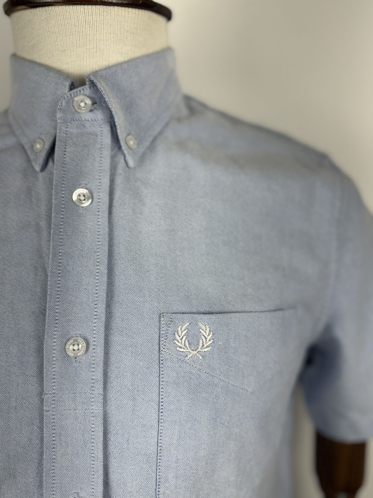Fred Perry Men’s Fred Perry Short Sleeve Shirt size M Size US M / EU 48-50 / 2 - 3 Thumbnail