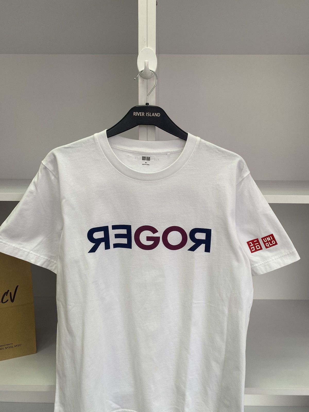 Uniqlo × Vintage Uniqlo Roger Federer ROGER Tennis T-Shirt Short Sleeve Tee Size US M / EU 48-50 / 2 - 8 Thumbnail