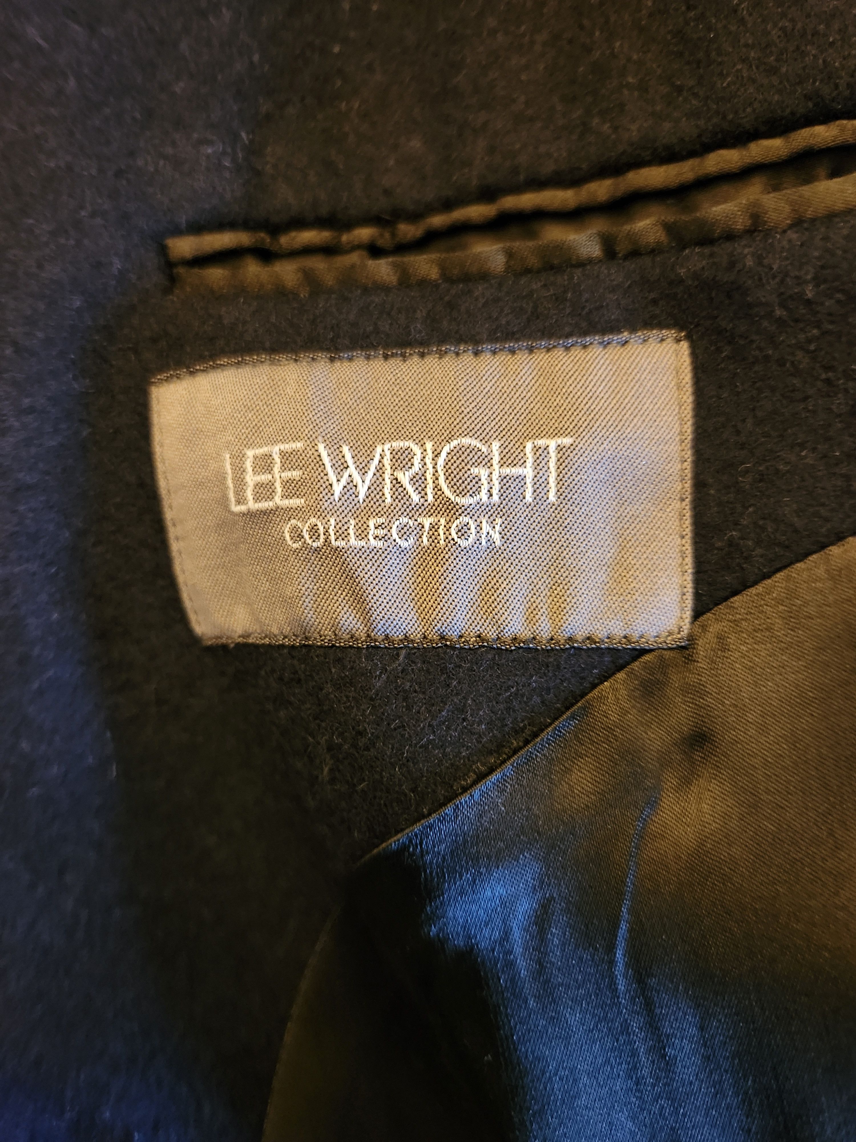 Vintage Vintage 80's Lee Wright Navy Blue Double Breasted Overcoat Size US XL / EU 56 / 4 - 5 Thumbnail