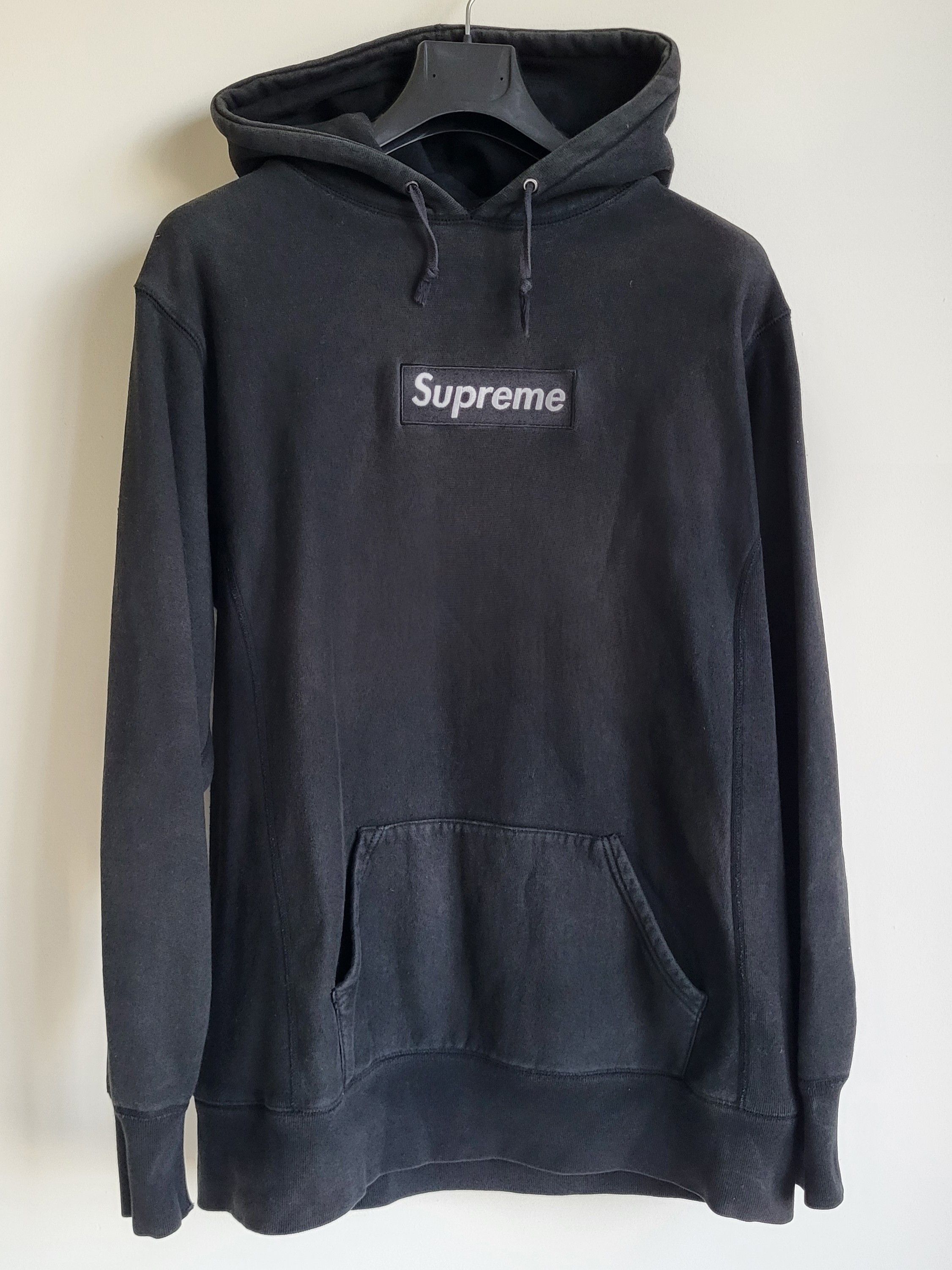 Supreme Black Tonal Box Logo BOGO 2001 Size US L / EU 52-54 / 3 - 1 Thumbnail