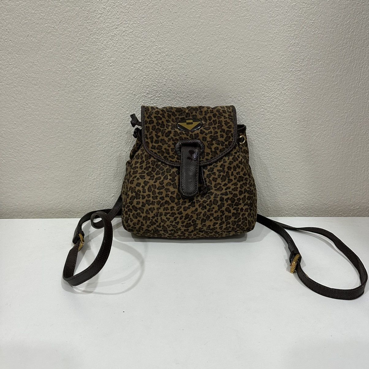 Bottega Veneta ‼️LASTDROP‼️VINTAGE BOTTEGA VENETA LEOPARD PRINT MINI BACKPACK Size ONE SIZE - 4 Thumbnail
