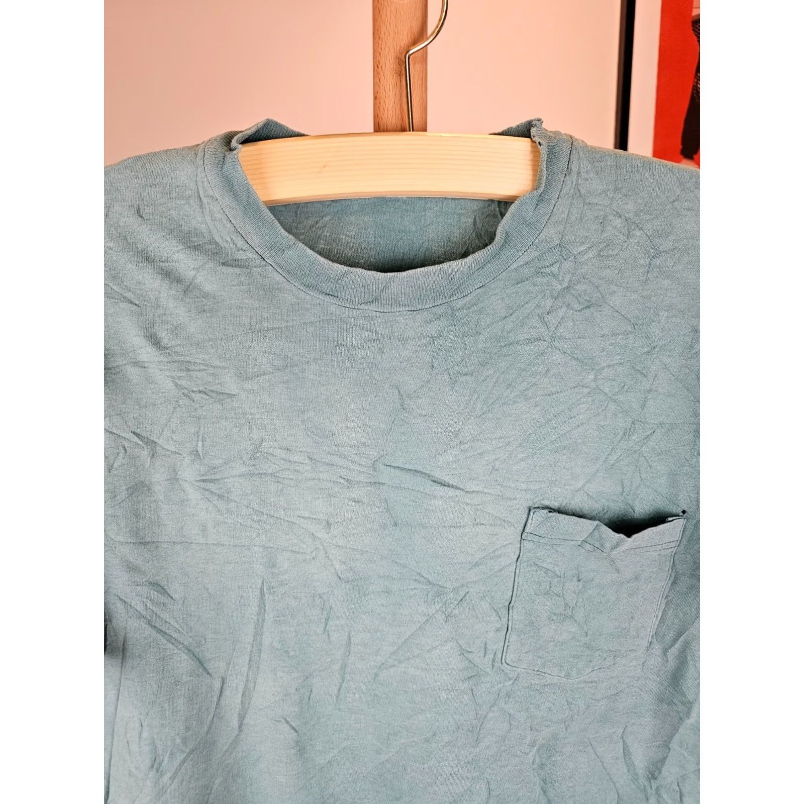 Vintage VINTAGE UNBRANDED T-SHIRT GREEN COTTON ONE POCKET SUN FADED SZ LARGE WOMENS OR MENS? Size US L / EU 52-54 / 3 - 2 Thumbnail