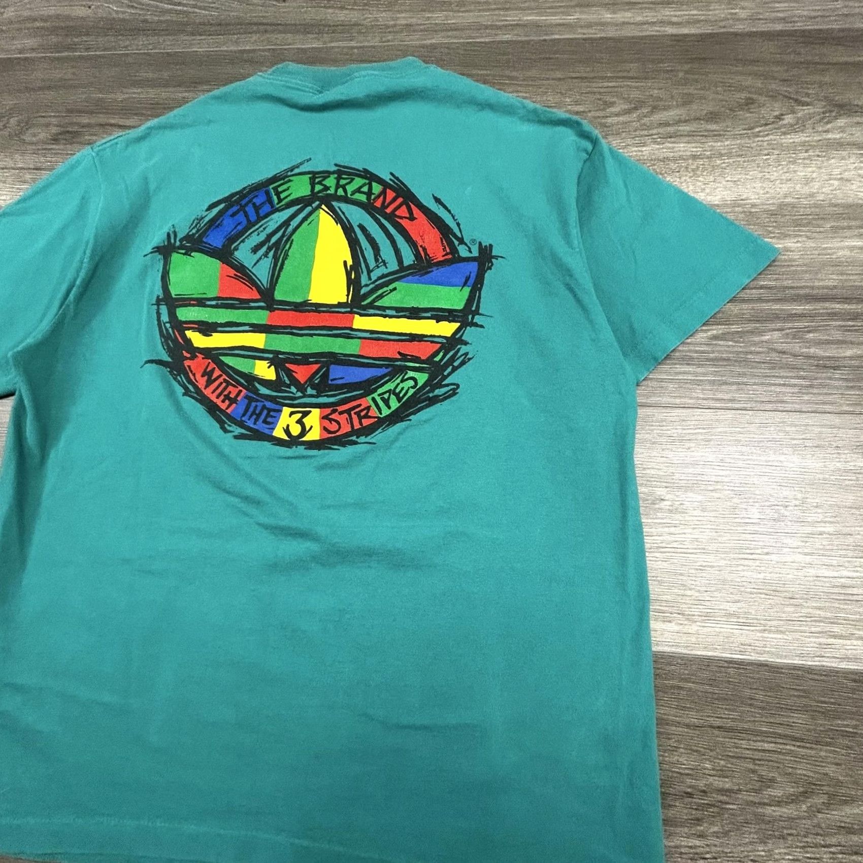Adidas VINTAGE adidas Shirt Mens Large Green Graphic Trefoil 3 Stripes Made USA 90s Size US L / EU 52-54 / 3 - 7 Thumbnail