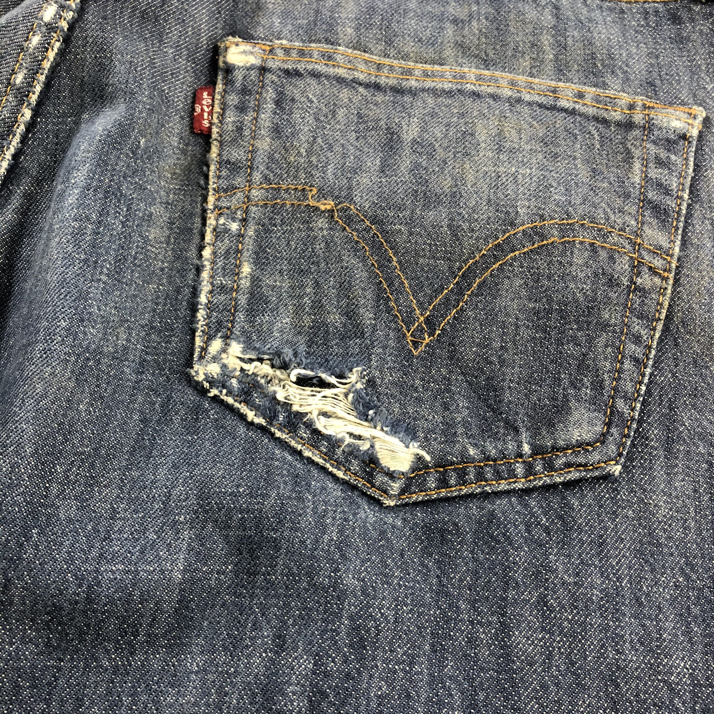 Levi's × Vintage 90s Vintage Ripped Levis 501 Jeans-JM2540 Size US 33 - 8 Thumbnail