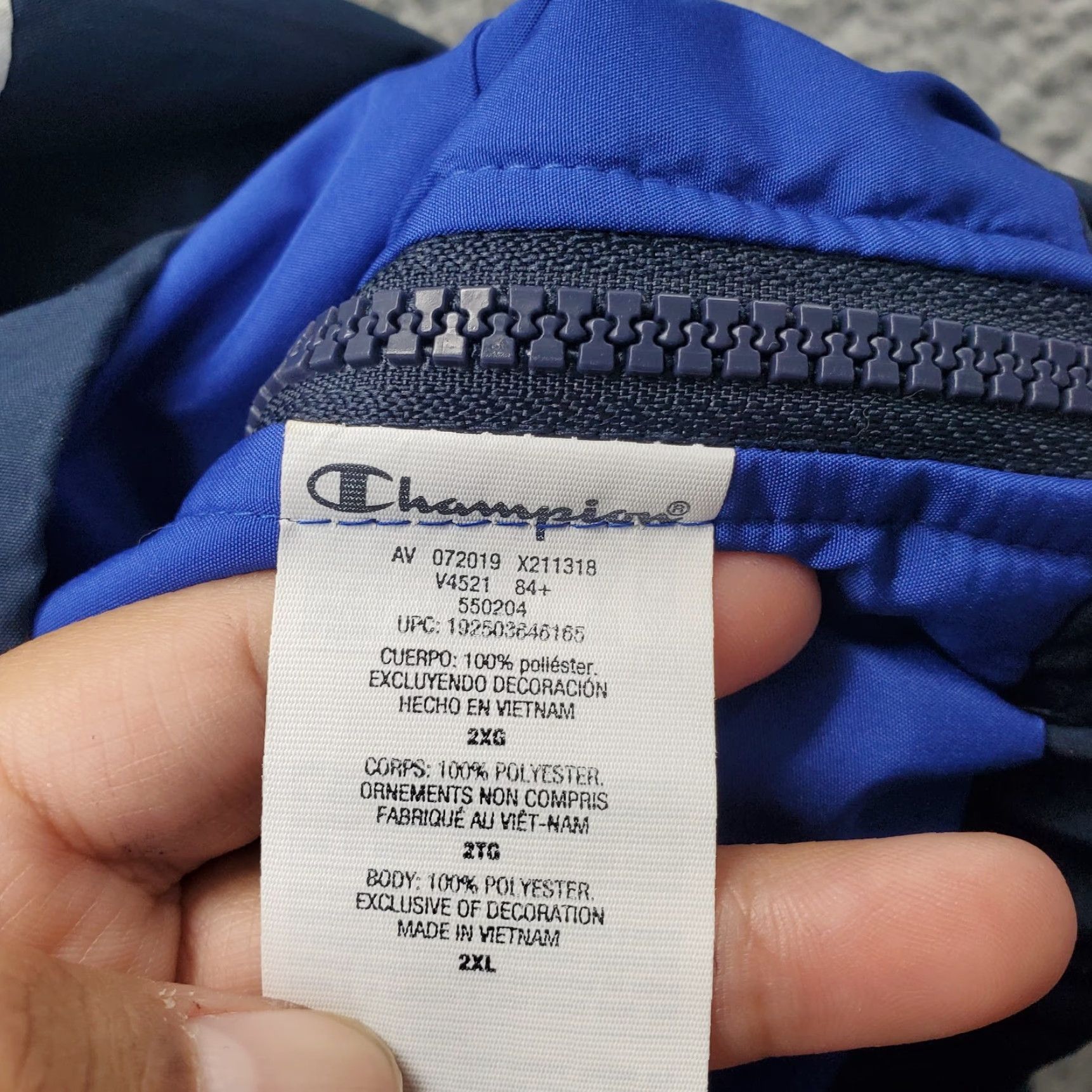 Champion Champion Windbreaker Jacket Mens 2XL Multicolor Hooded Half Zip Athletic Wear Snappy Breathable Pockets Shirt Style 90s? Size US XXL / EU 58 / 5 - 7 Thumbnail