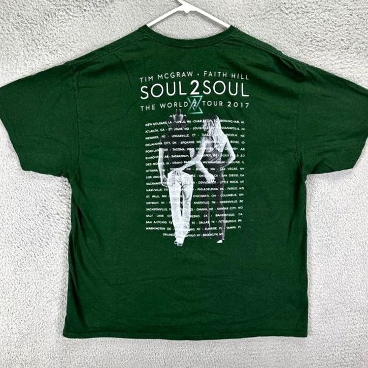 Vintage Soul 2 Soul T-Shirt Men 2XL Green Graphic Print Crew Neck Cotton Tim McGraw Faith Hill Shirt Size US XXL / EU 58 / 5 - 2 Thumbnail