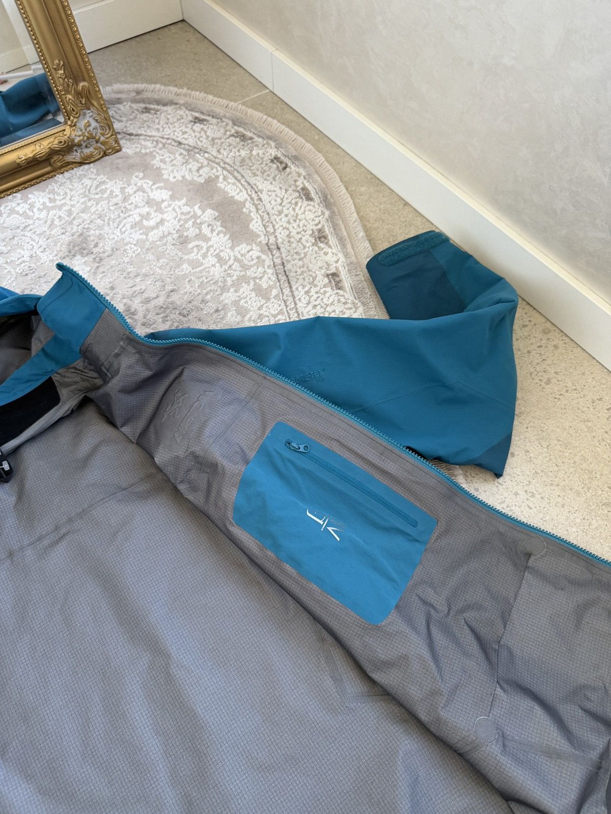 Arc'teryx Arcteryx Jacket alpha SV gore-tex Size US L / EU 52-54 / 3 - 16 Thumbnail