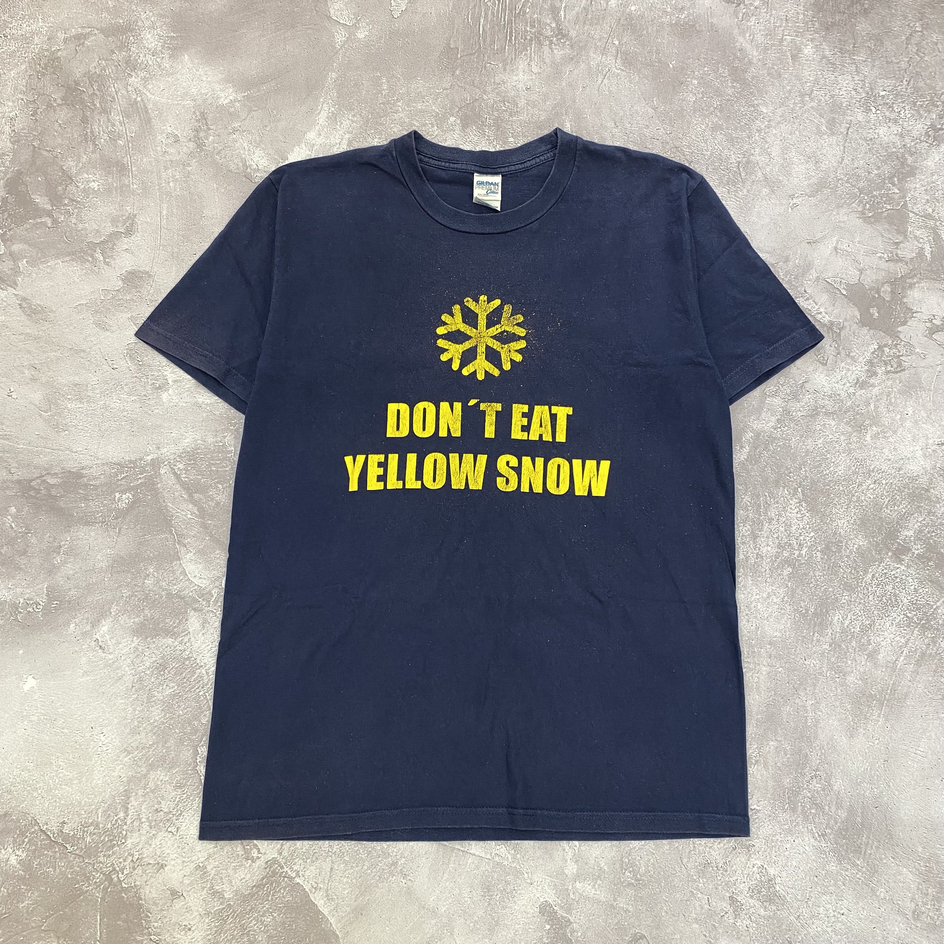 Vintage Vintage Don't Eat Yellow Snow Humor T-Shirt Size M Size US M / EU 48-50 / 2 - 1 Thumbnail