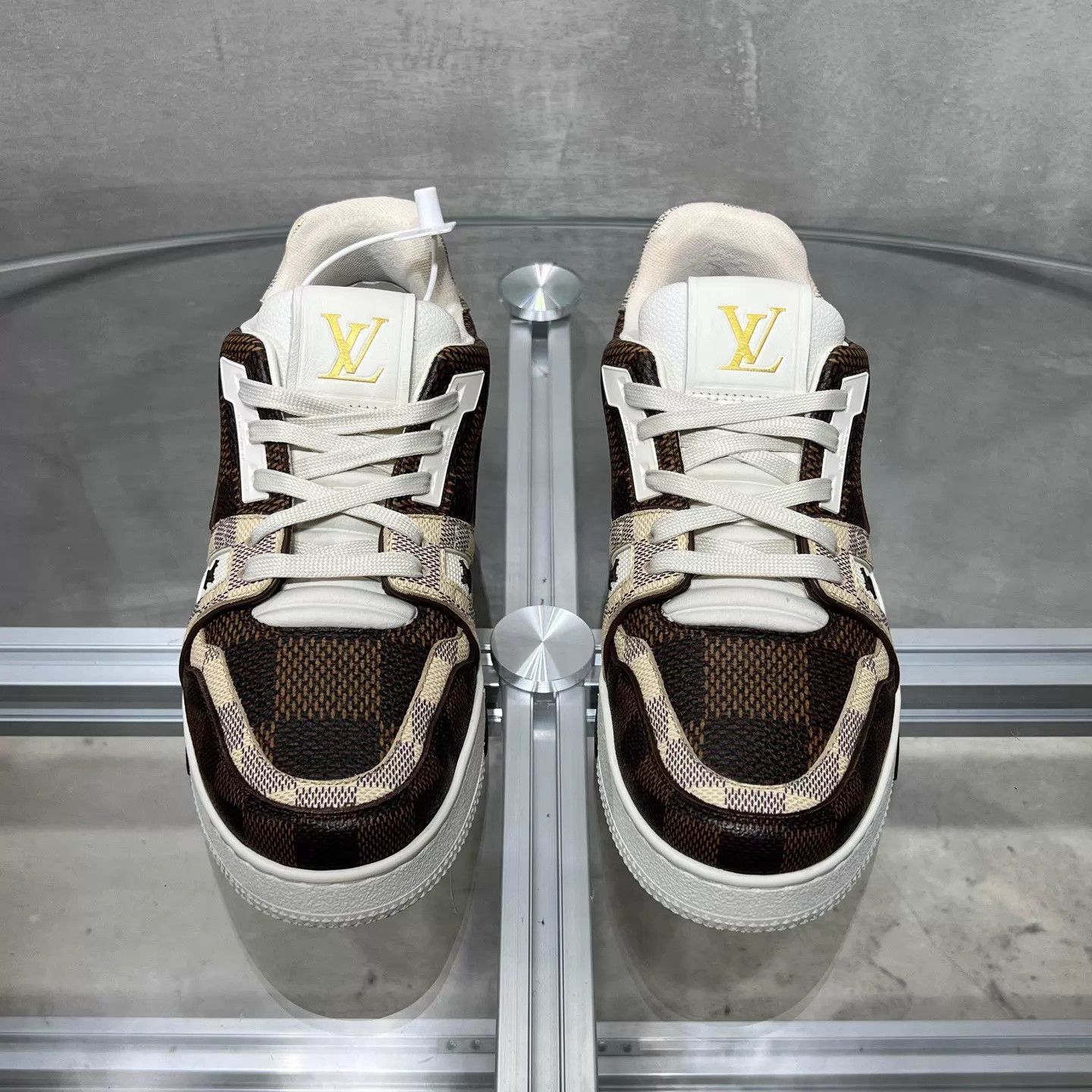 Louis Vuitton LV Trainer White Brown Damier UK5.5 YH25357 Size US 6.5 / EU 39-40 - 1 Thumbnail