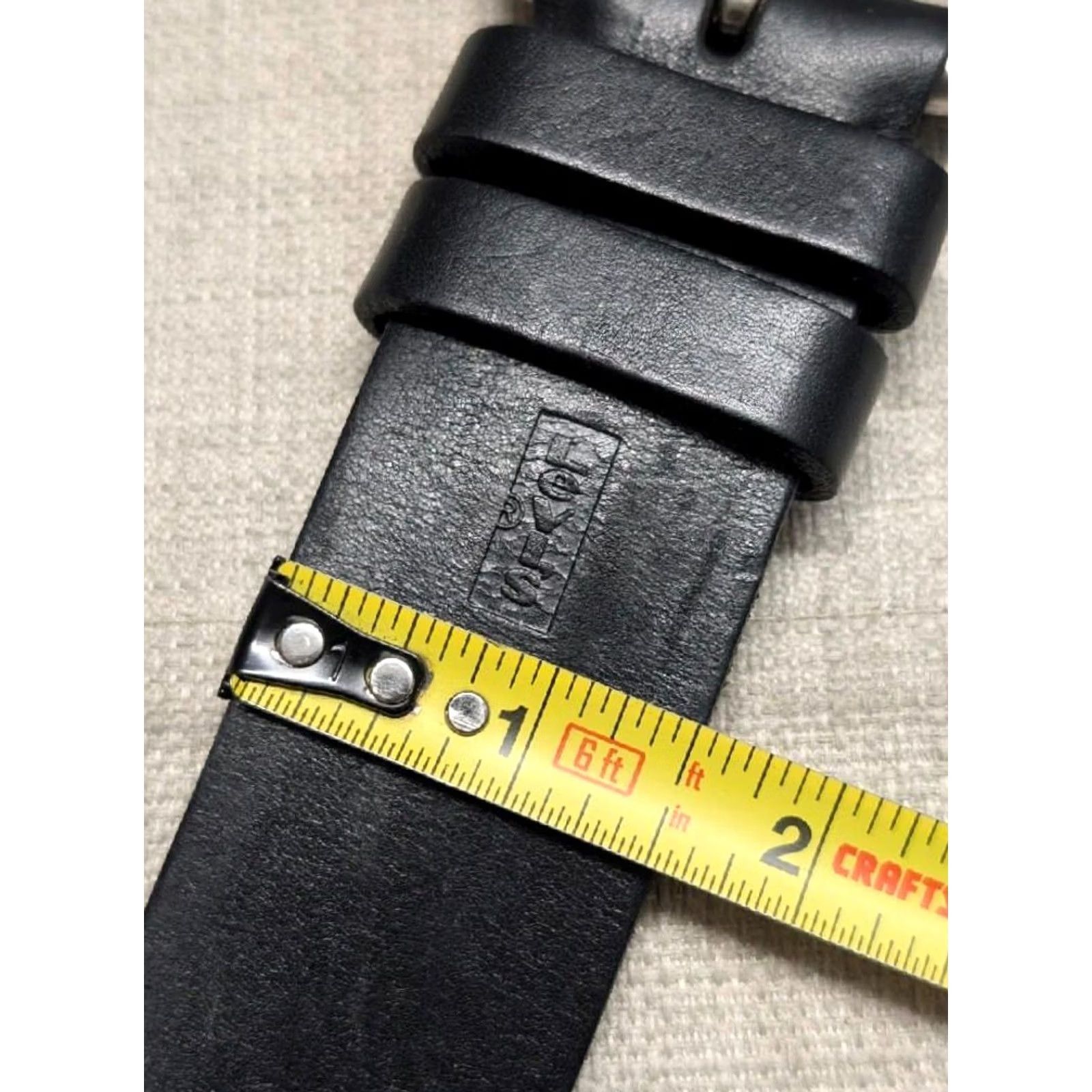 Levi's VINTAGE LEVI'S belt Men 38 Black Leather Cowhide Full Grain 1-1/2" width 44" length 37-41 holes Size 38 - 6 Thumbnail